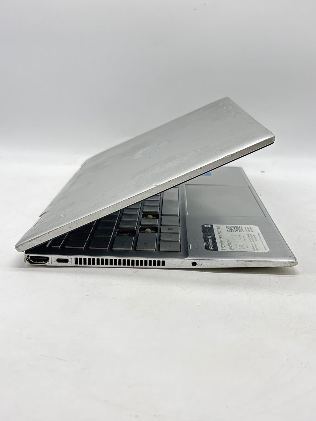 HP Pavilion x360 14-dy2050wm i5-1235U 8GB RAM 256GB SSD Read