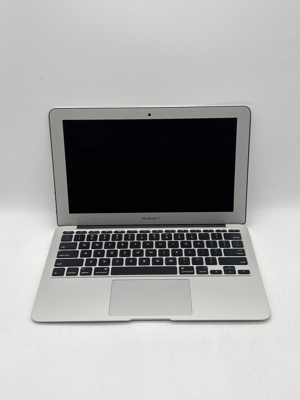 Apple MacBook Air A1465 i5 4GB RAM 128GB SSD - For Parts (Firmware Locked)