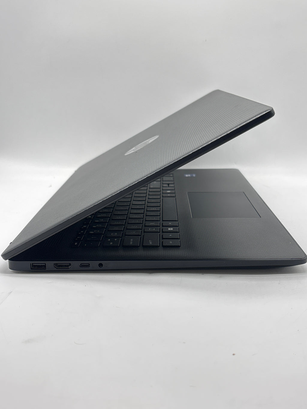 HP Laptop 17t-cn500 Core Ultra 5 255U 8GB RAM 256GB SSD - For Parts