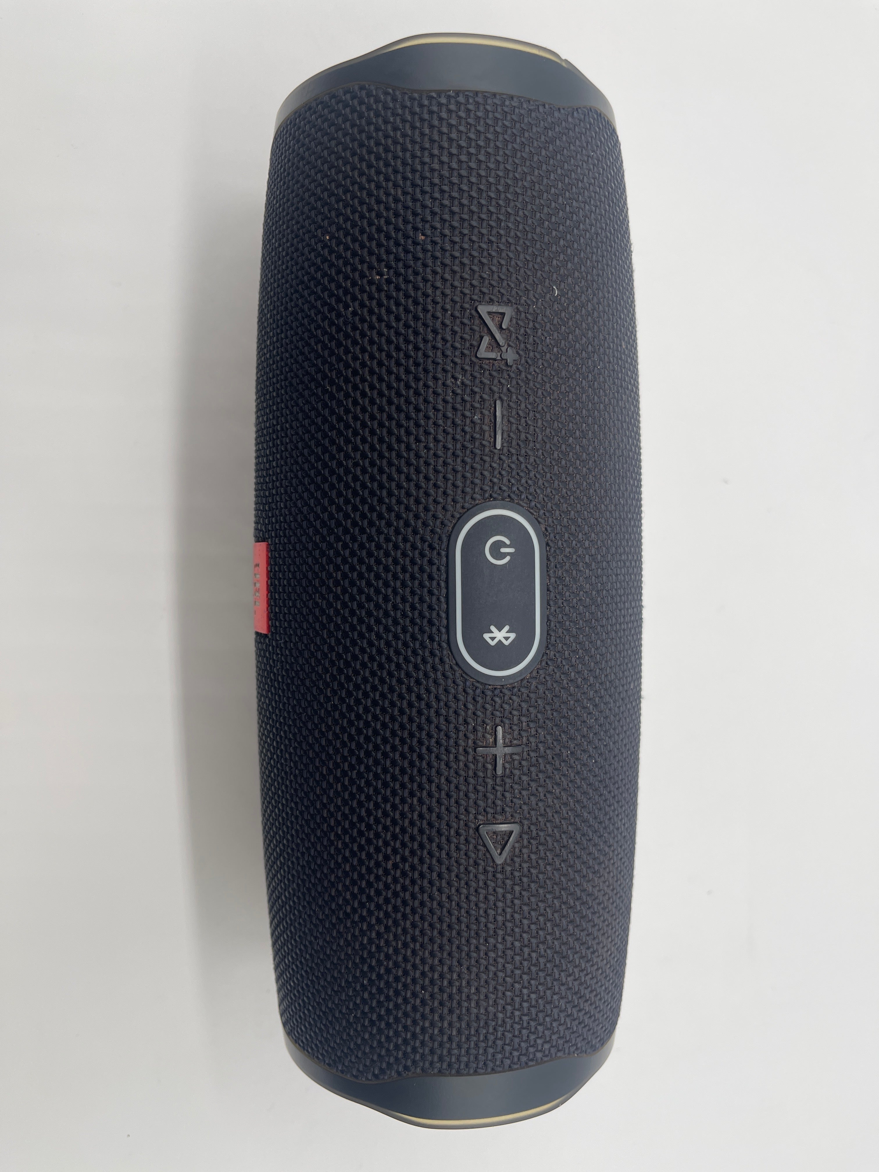 JBL Charge 4 Portable Wireless Bluetooth Speaker Used
