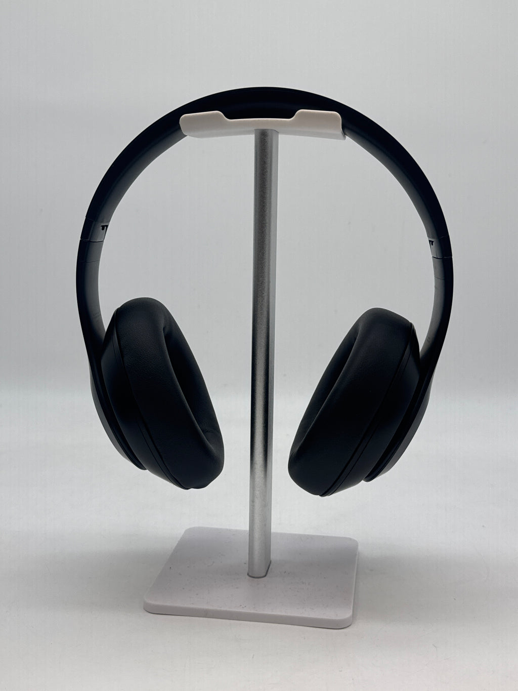 Beats Studio Pro Over-Ear Headphones - Black