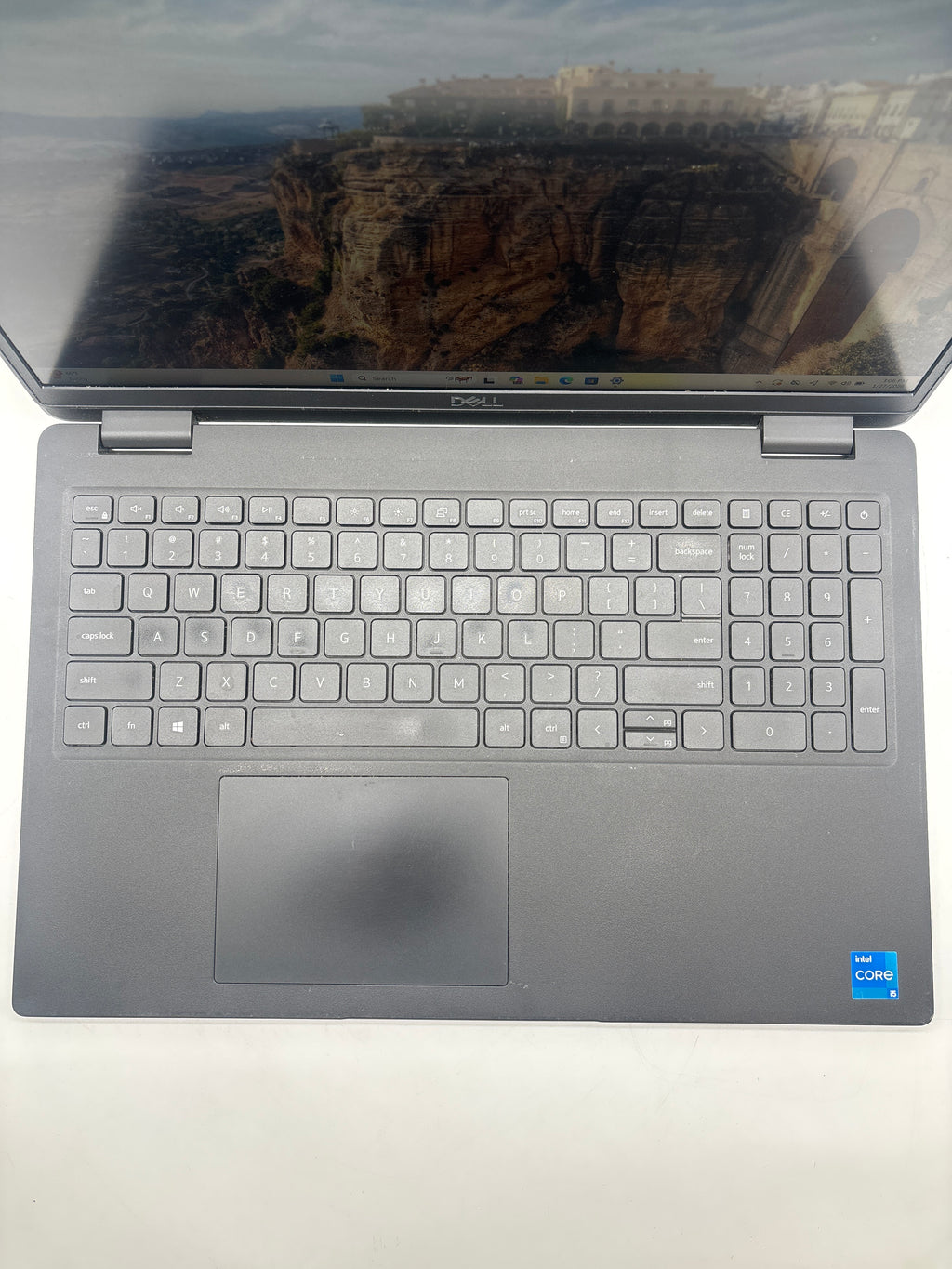 Dell Latitude 3520 i5-1135G7 8GB RAM 256GB SSD