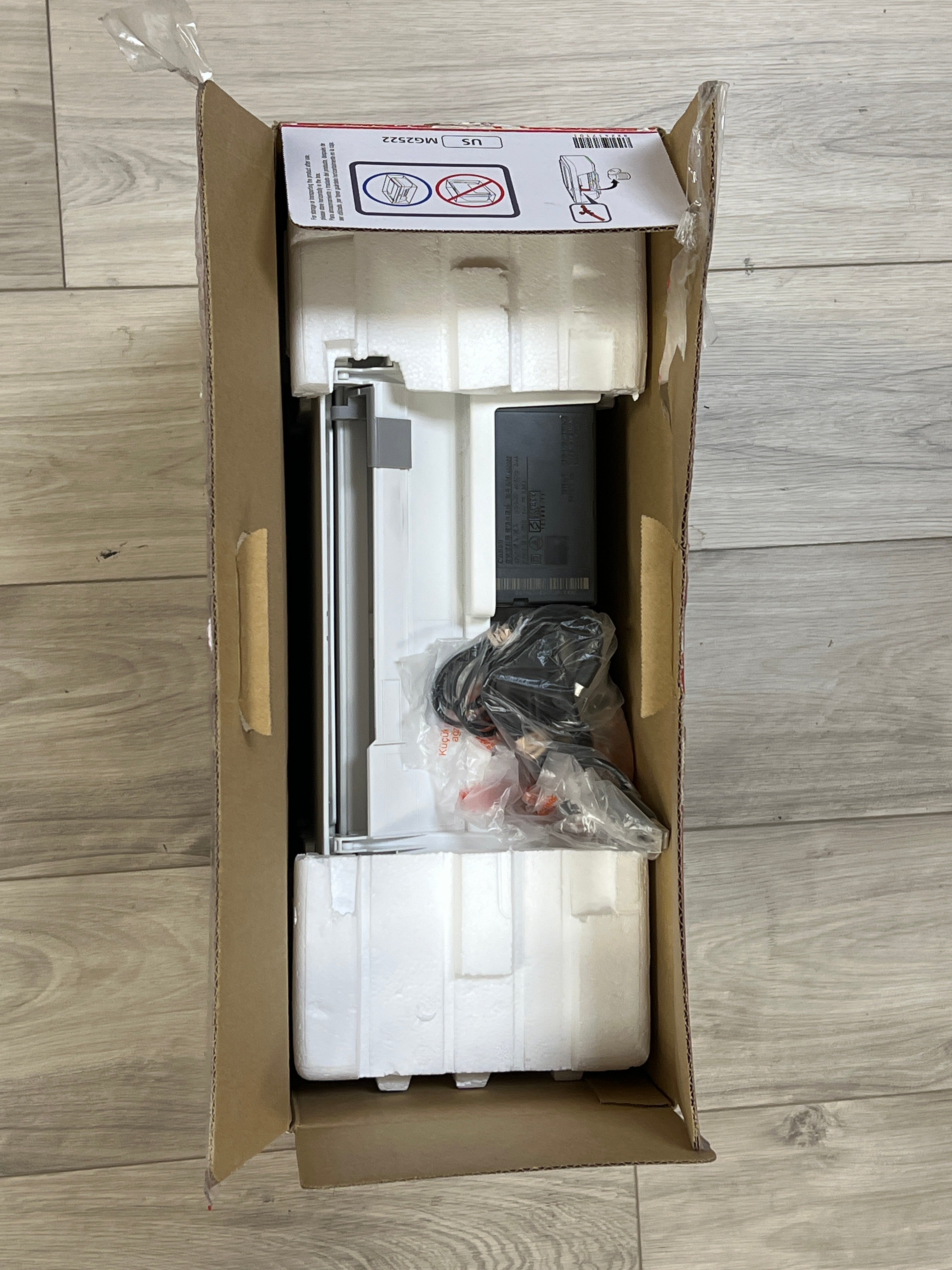 Canon PIXMA MG2522 All-In-One Color Inkjet Printer - White