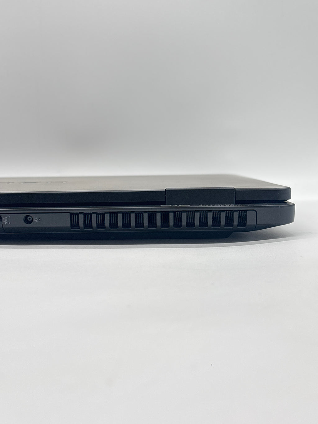 HP OMEN 16-an0001nr Ultra 7 255H 16GB RAM 1TB SSD RTX 5060