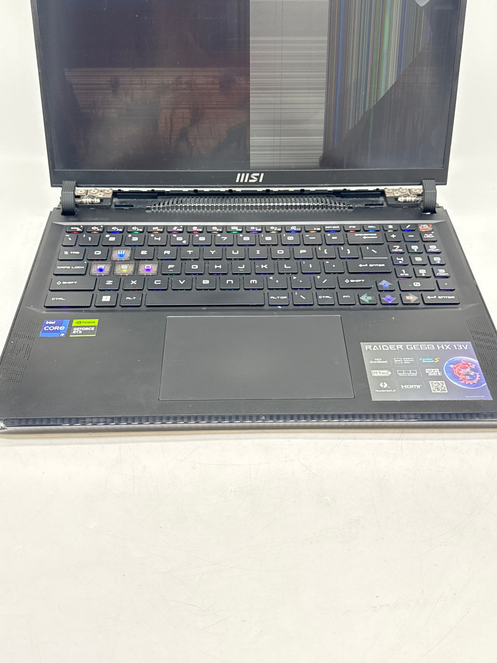 MSI Raider GE68 HX 13V 16" Core i9 16GB RAM 1TB SSD RTX 4060 - READ