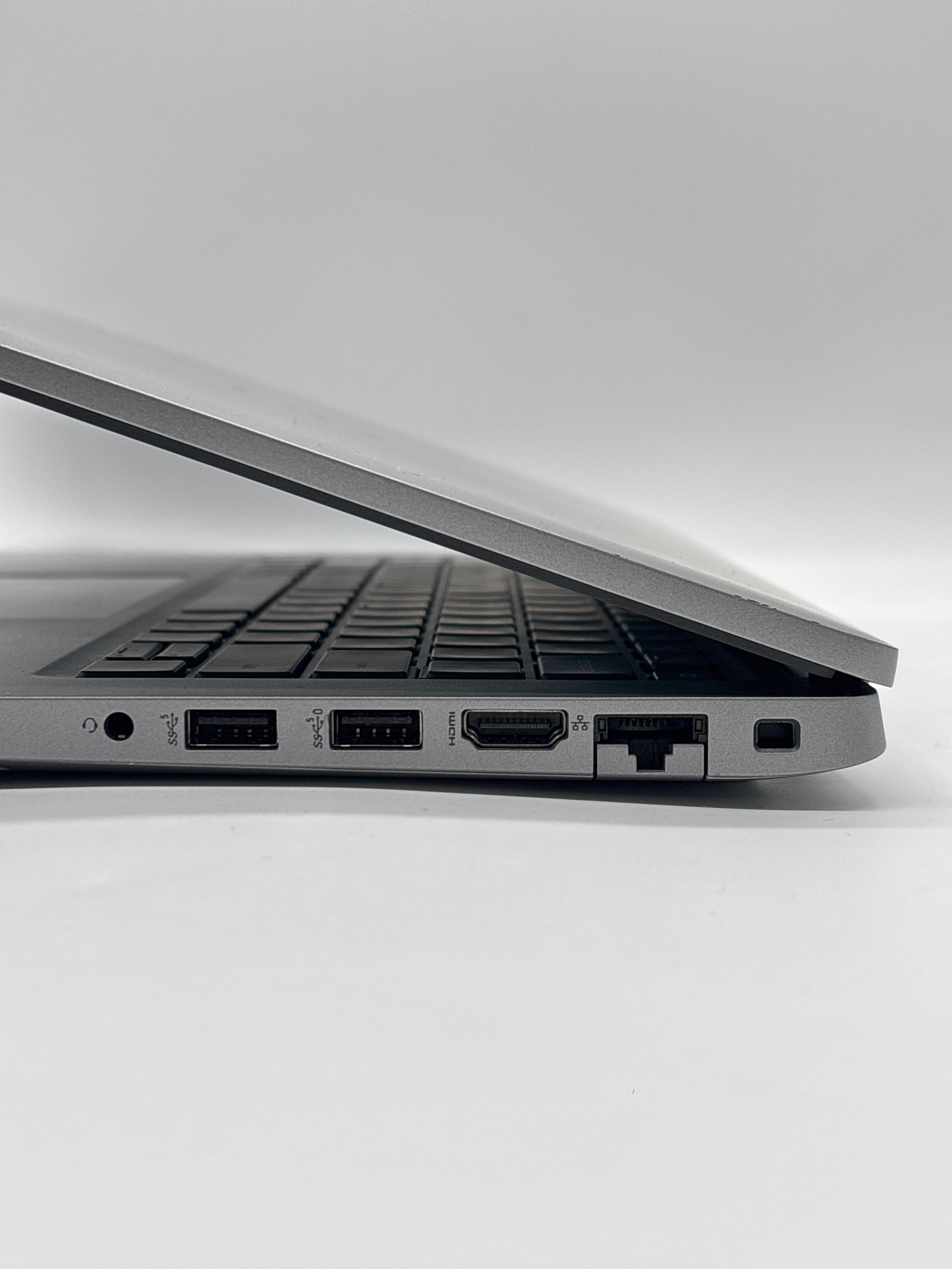 Dell Latitude 5430 i5-1235U 16GB RAM 256GB SSD - Used