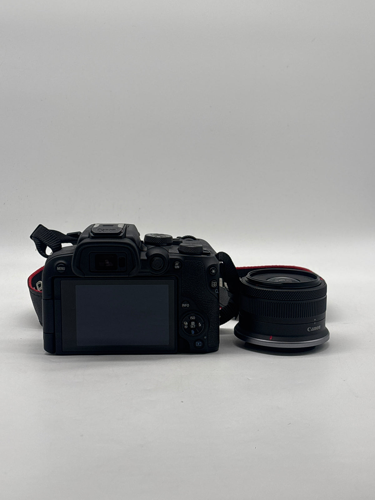 Canon EOS R10 24.2MP Mirrorless Camera w/ RF-S 18-45mm Lens Black - Used