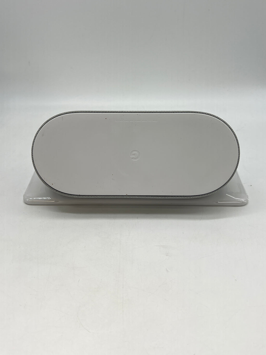 Google Nest Hub Max Smart Speaker Display 10" - New Open Box