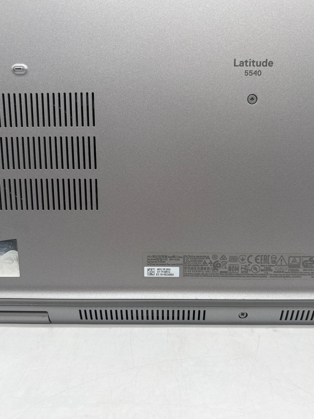 Dell Latitude 5540 15.6" i7-1355U 16GB RAM 512GB SSD Gray - Used