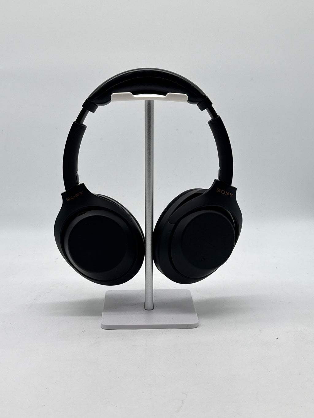 Sony WH-1000XM4 Wireless Bluetooth Over-Ear Headphones - Used