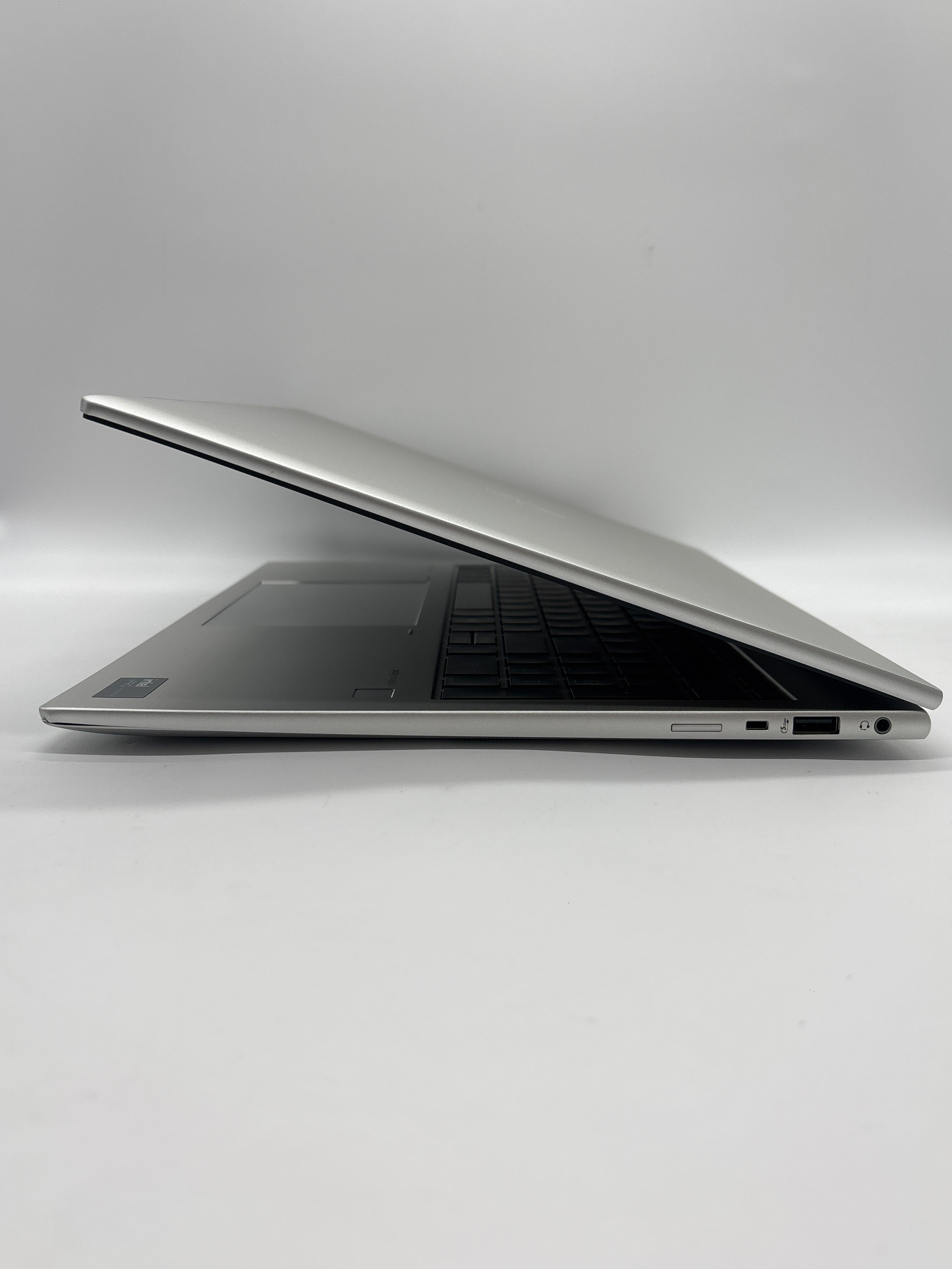 HP Elitebook 860 G11 Ultra 5 135U 16GB RAM 1TB SSD