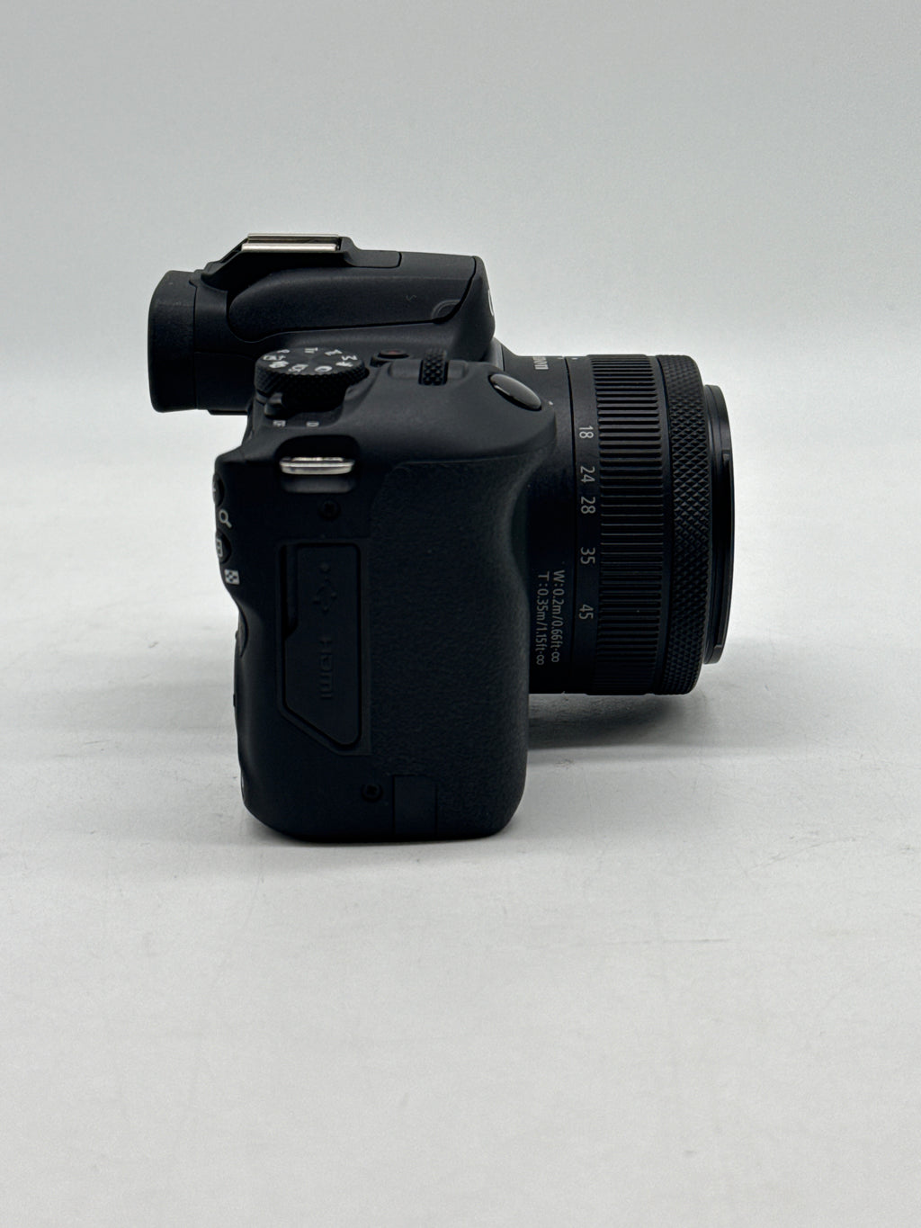 Canon EOS R100 24.1MP Mirrorless Camera w/ RF-S 18-45mm - Used
