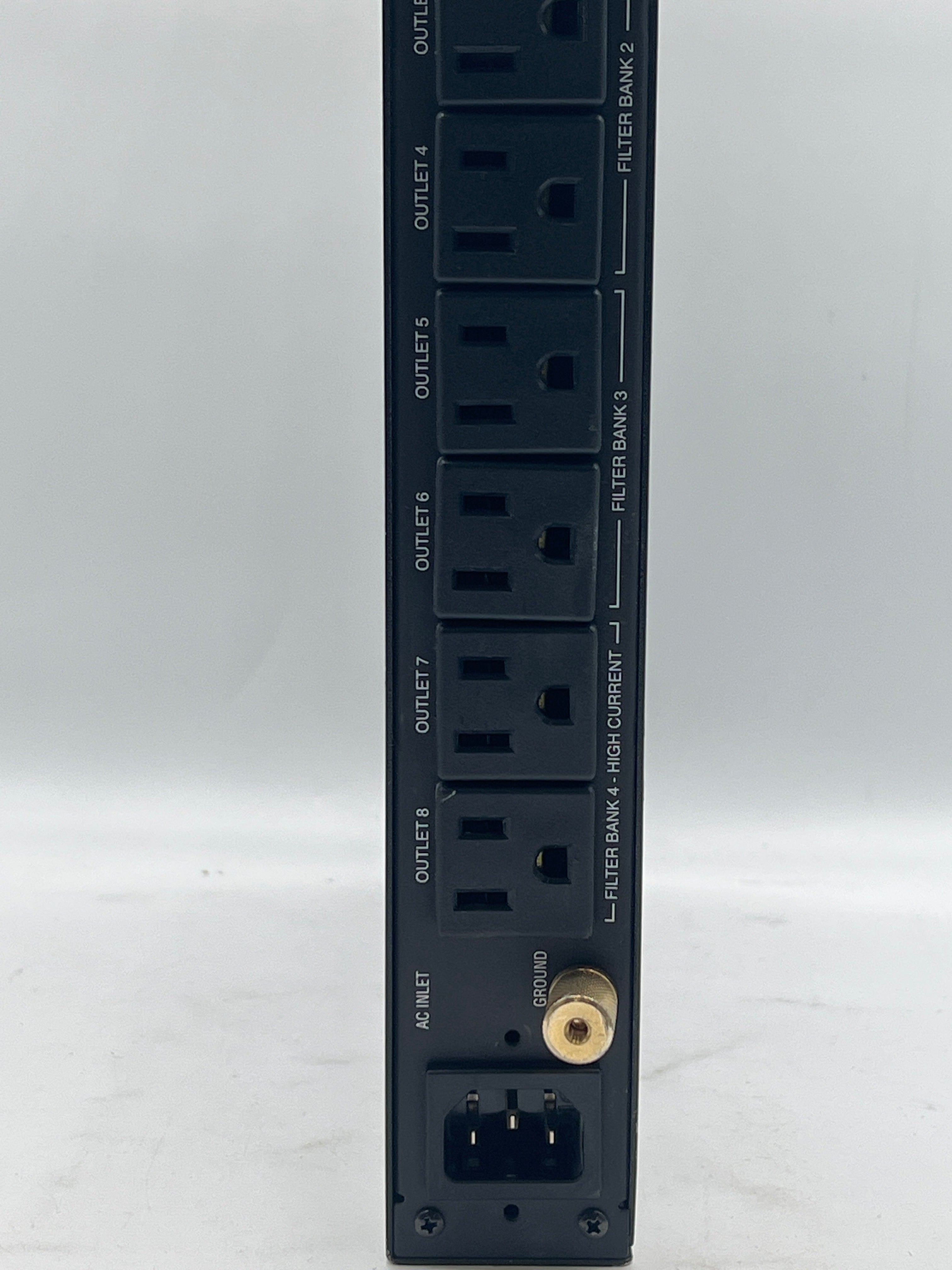 Panamax M4315-Pro 9 Outlet Power Conditioner Surge Protector - Used