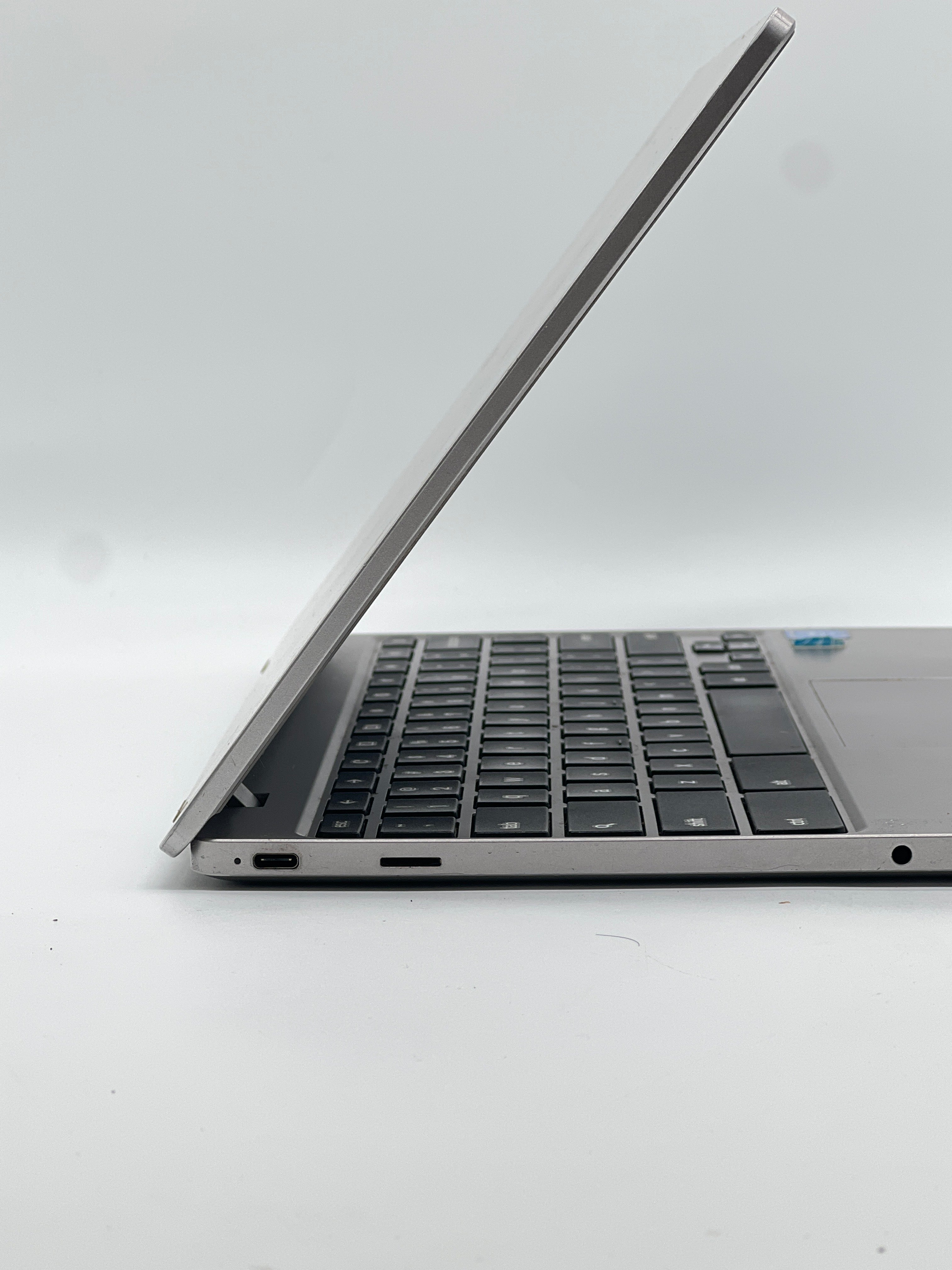 Samsung Chromebook XE350XBA Celeron 4GB RAM 32GB eMMC - For Parts