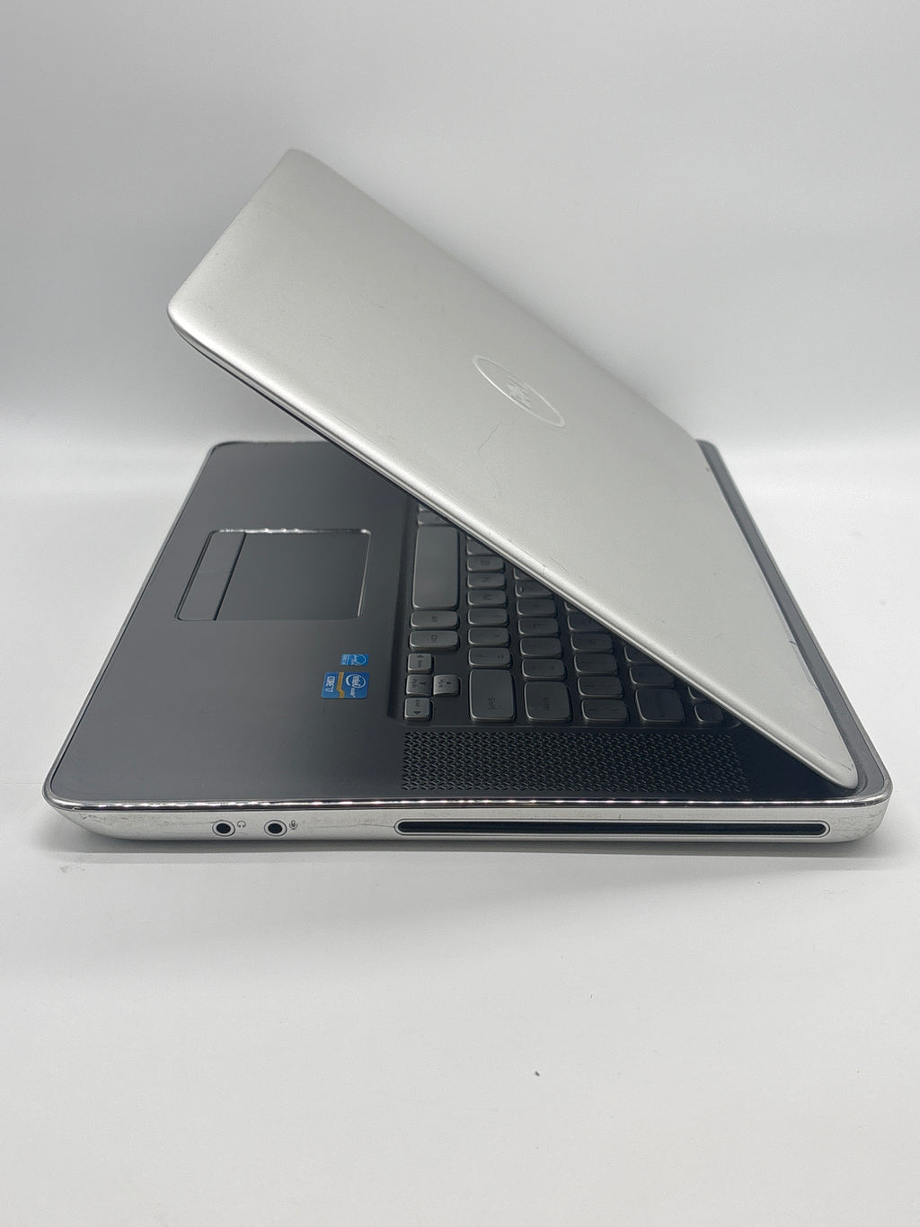 Dell XPS 15Z i7 2nd Gen 8GB RAM 750GB SSD Silver Laptop (Read DESC)