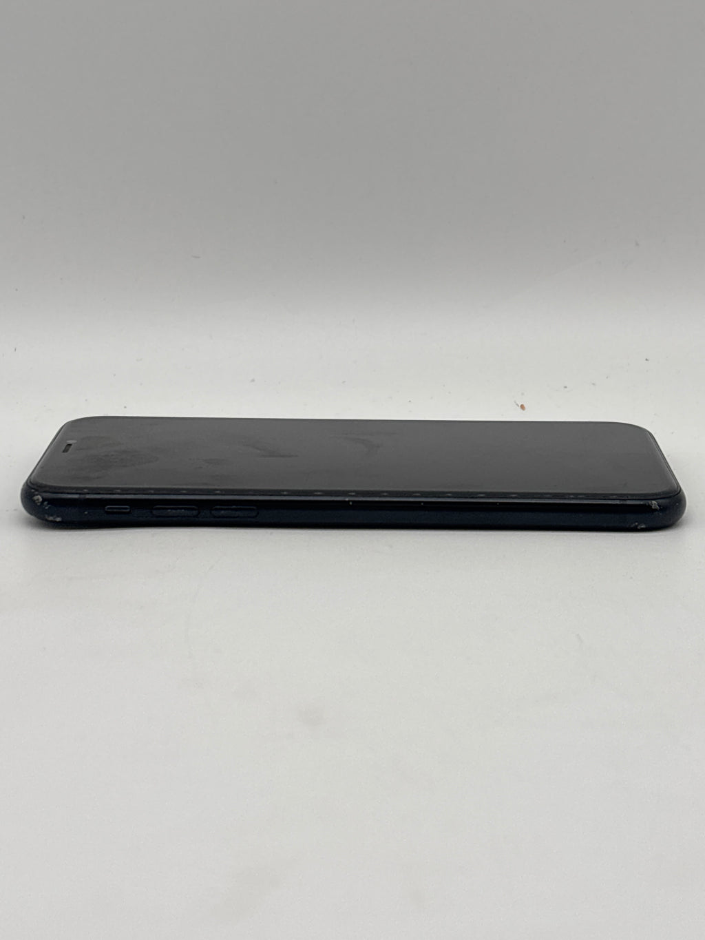 Apple iPhone XR 6.1 in Hexa Core 128GB Black Verizon - For parts