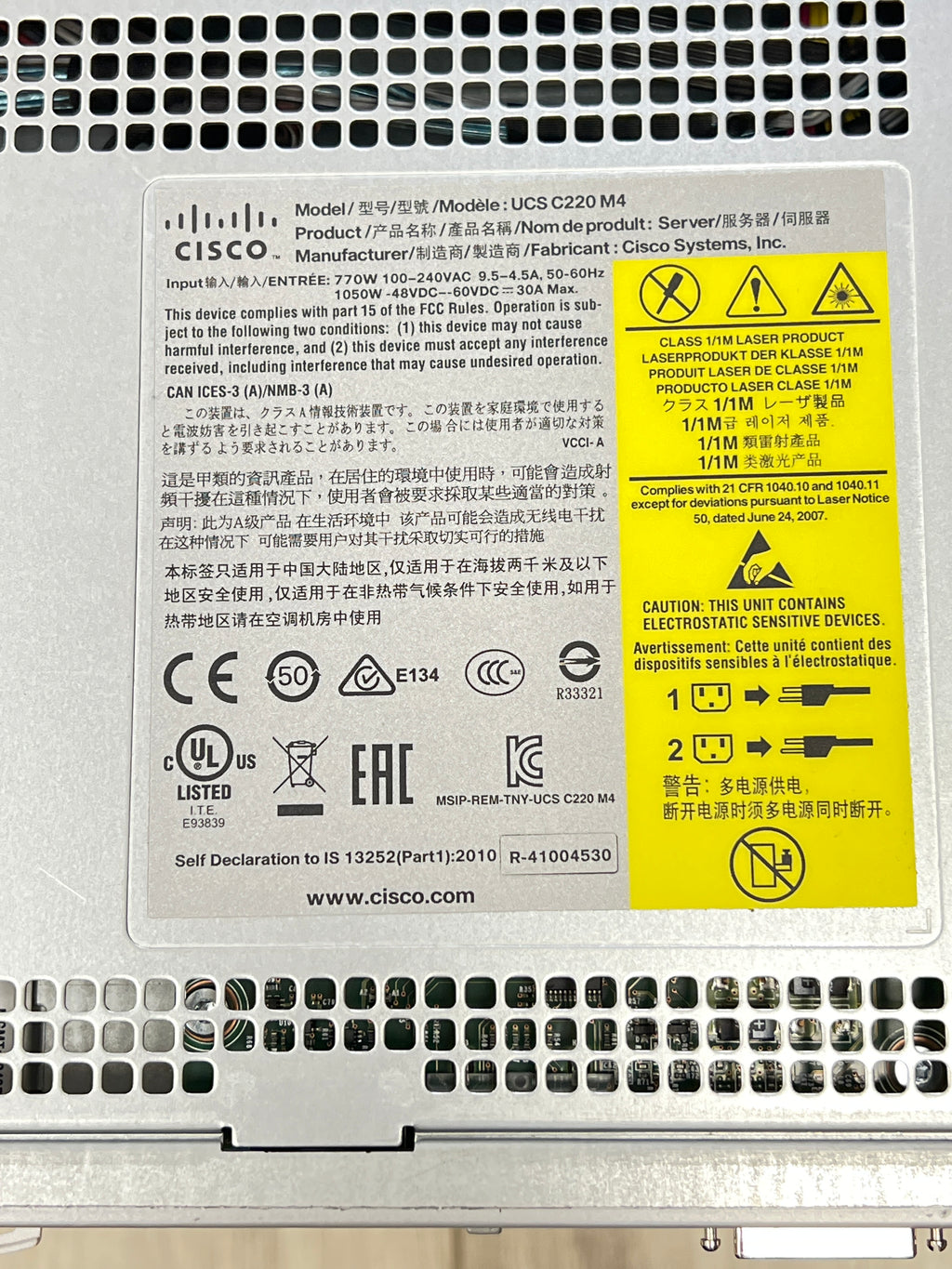 Cisco UCSC-C220-M4S Intel Xeon E5-2630 48GB RAM 2.4TB HDD Server NO OS