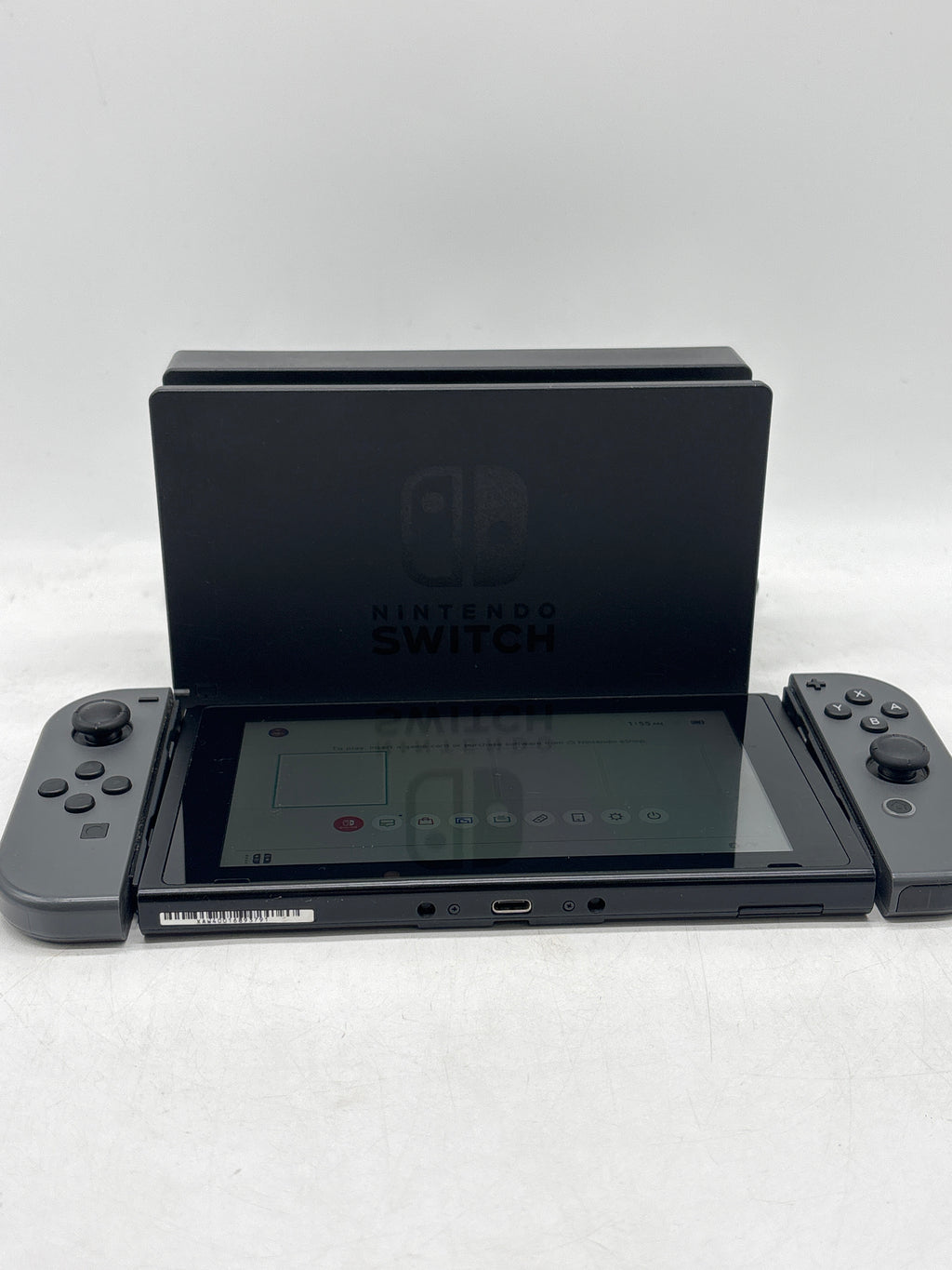Nintendo Switch Console 32GB Black with Dock and Joy-Con - Used