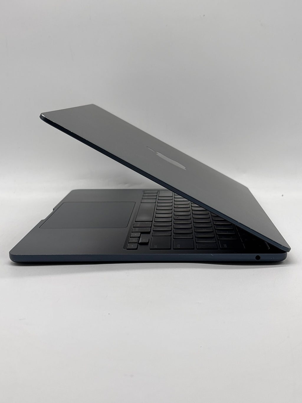 Apple MacBook Air 13" M2 A2681 8GB RAM 256GB SSD - For Parts