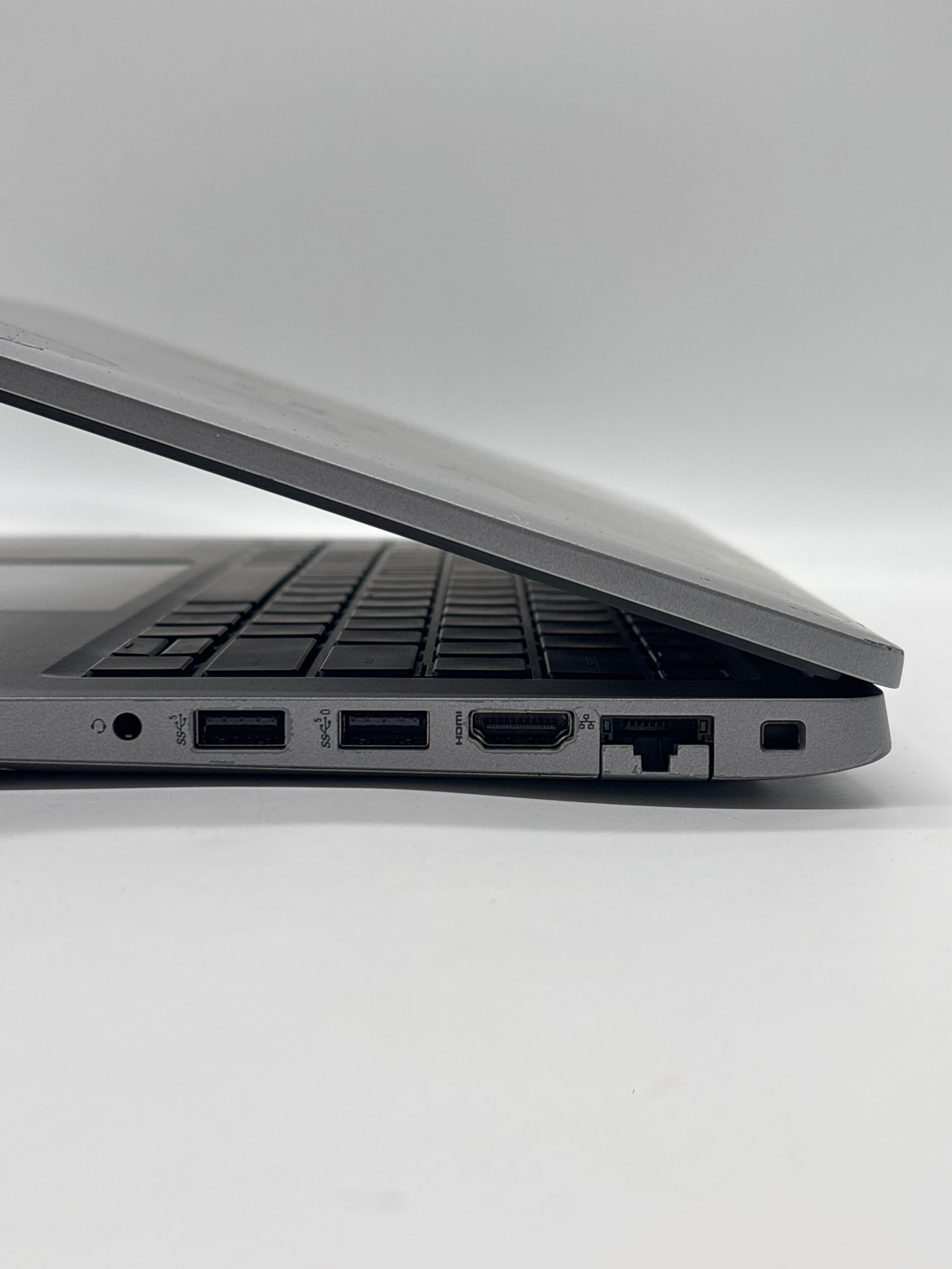 Dell Latitude 5430 i5-1245U 16GB RAM 256GB SSD - Cellular