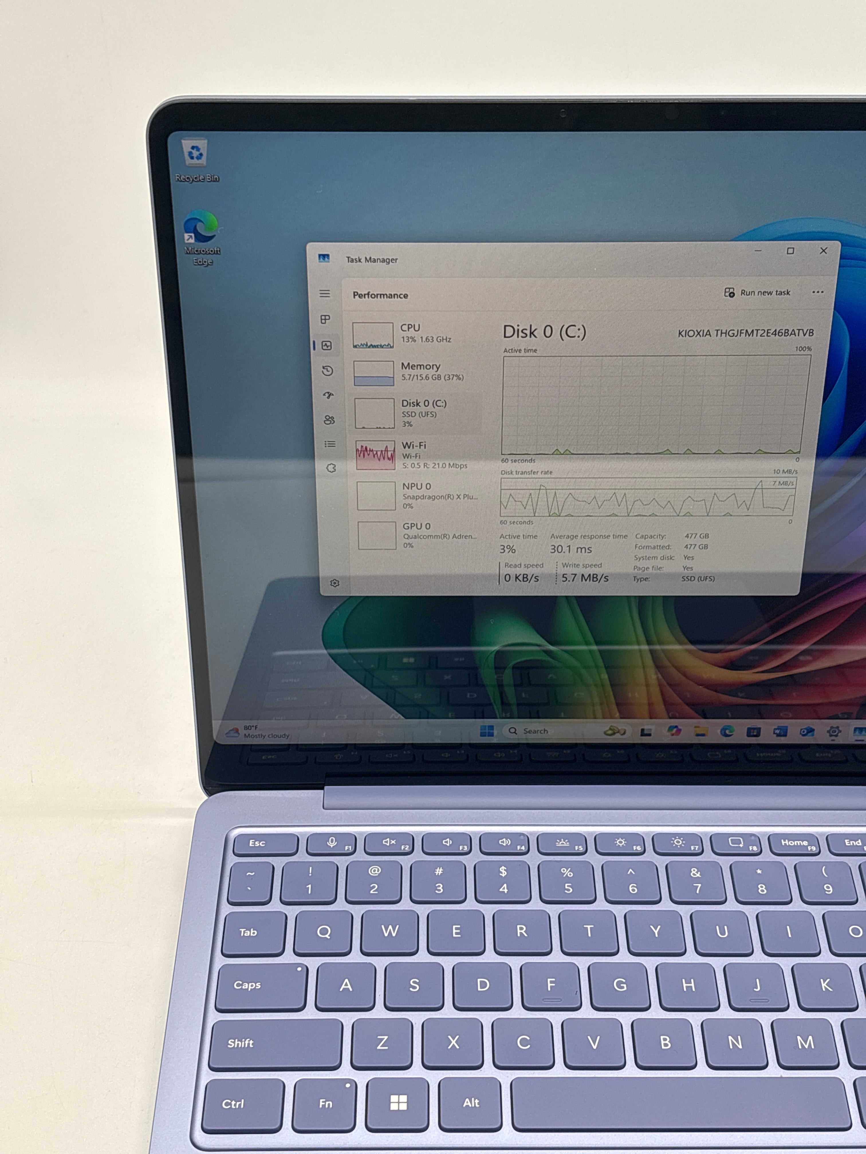 Microsoft Surface Laptop 2095 Snapdragon X Plus 16GB RAM 512GB SSD