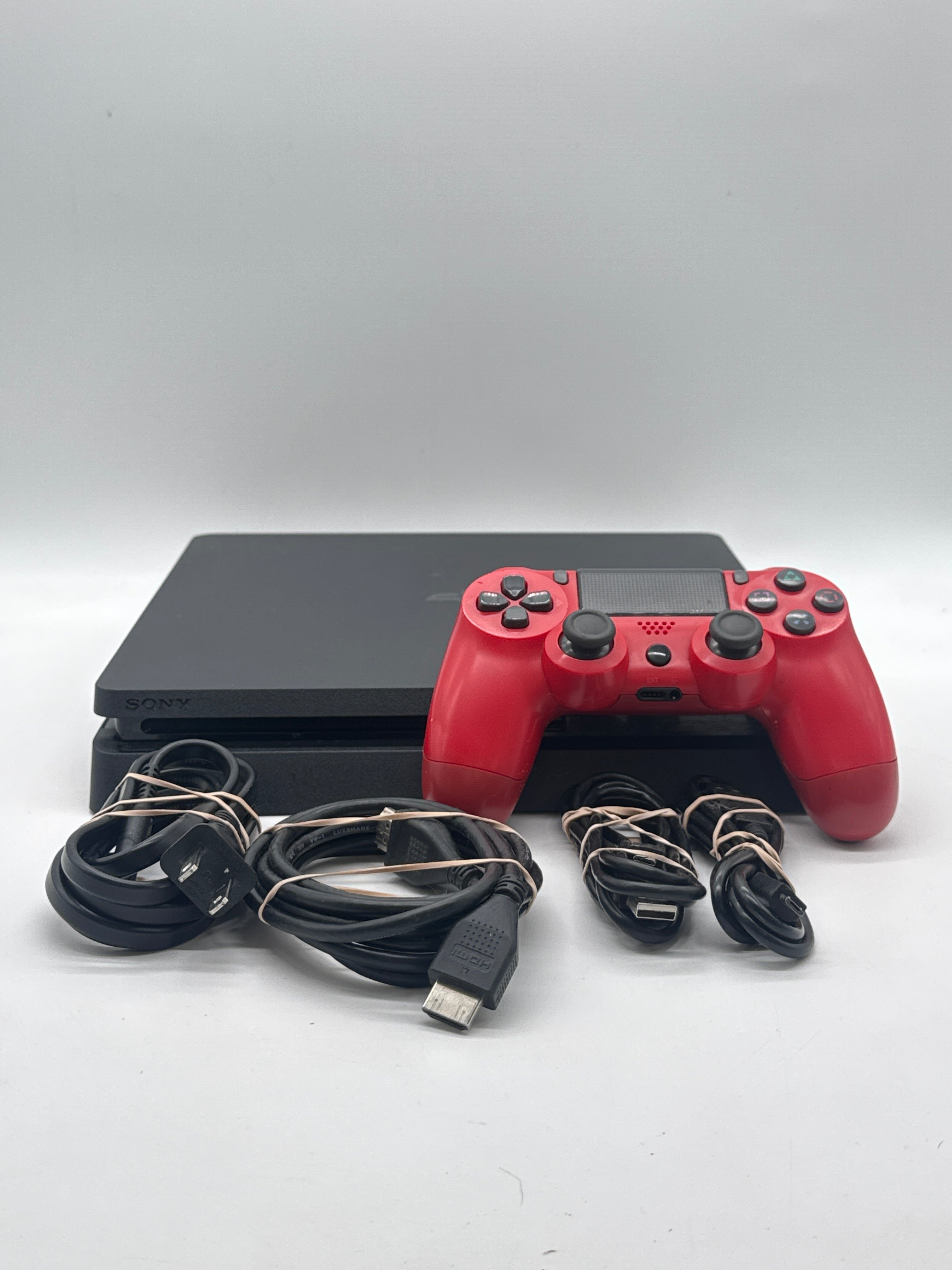 Sony PlayStation 4 Slim (CUH-2215B) 1TB w/ controller - Used
