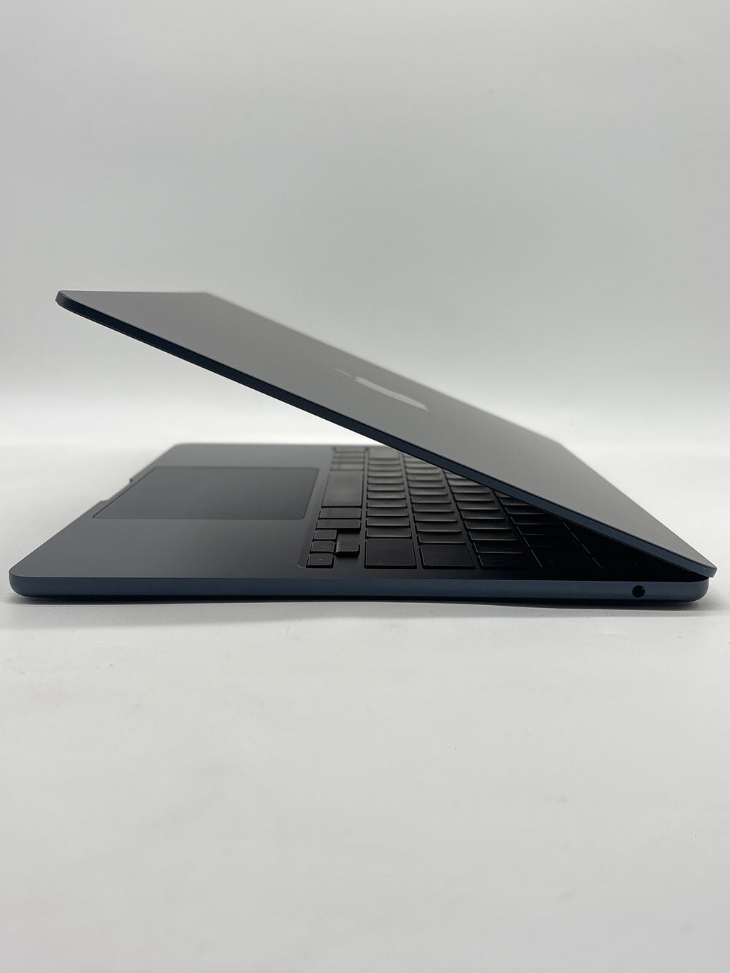Apple MacBook Air 13" A3113 M3 8GB RAM 256GB SSD