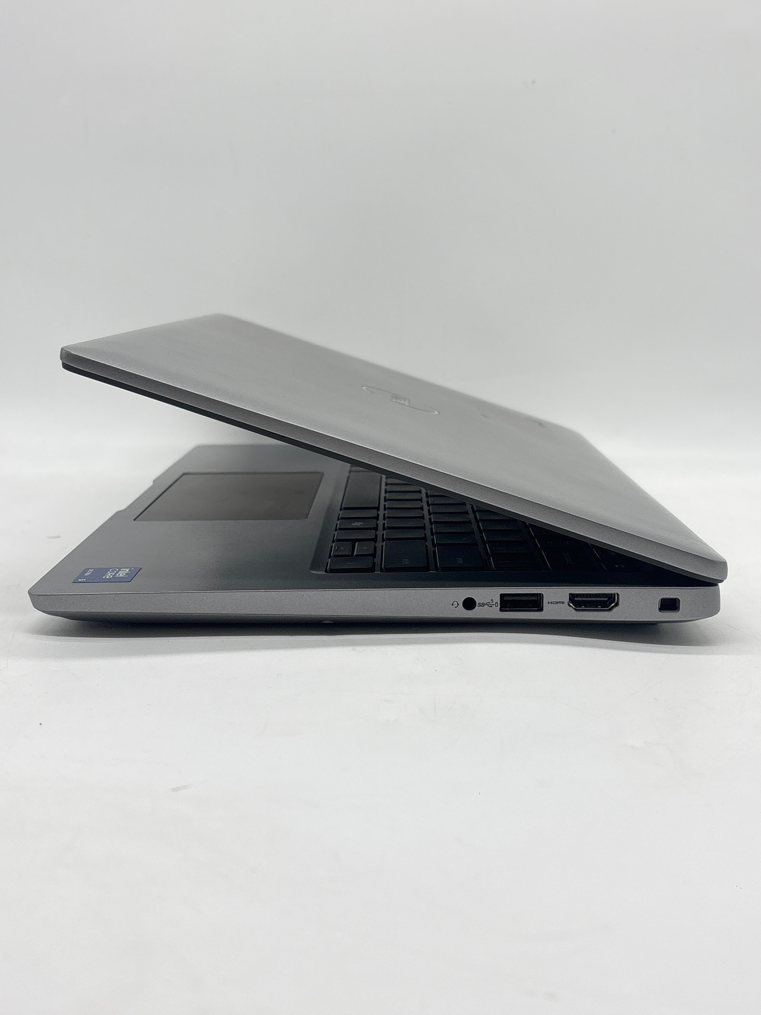 Dell Precision 3490 Ultra 5 135H 16GB RAM 256GB SSD - Warranty