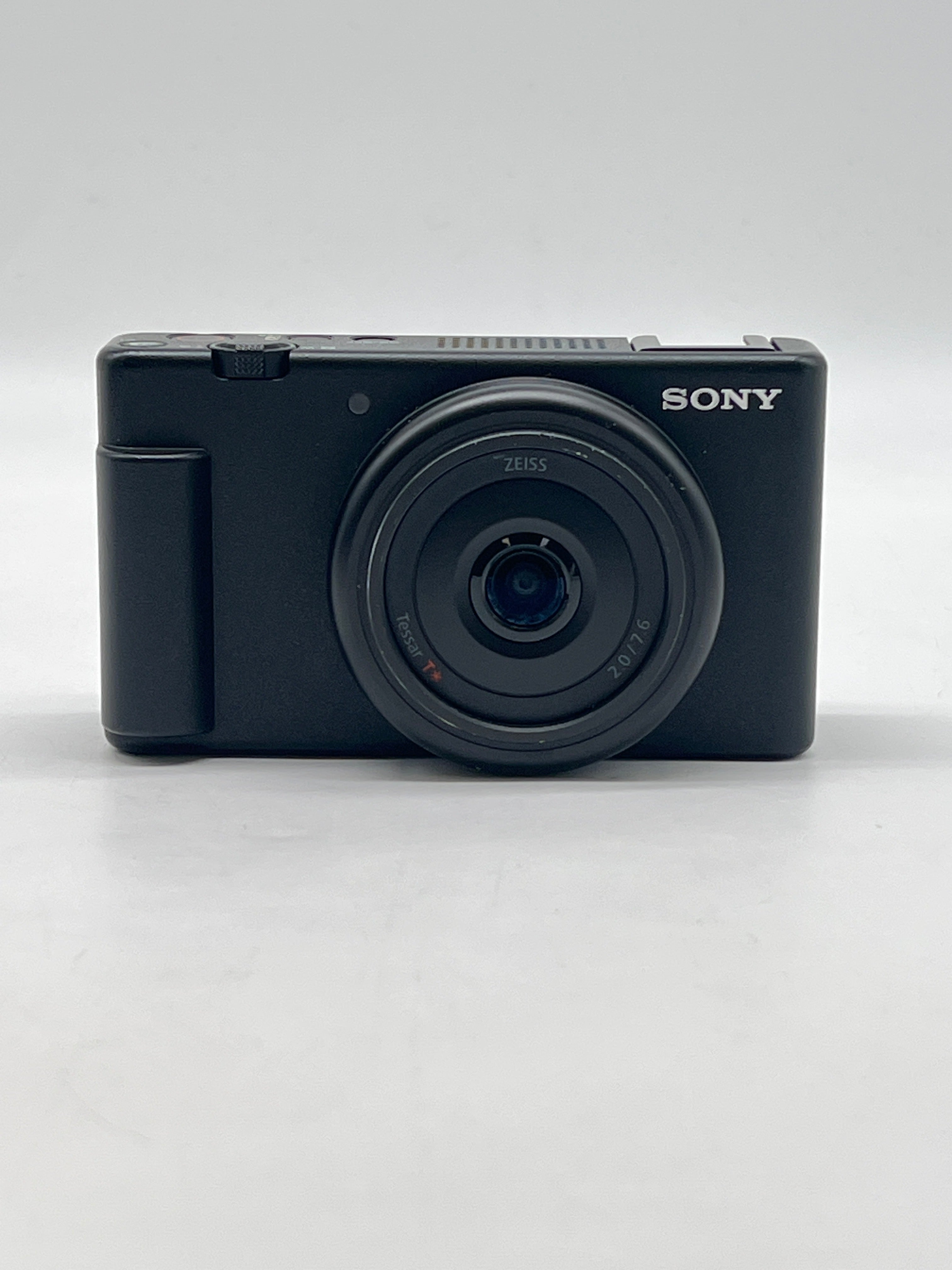 Sony ZV-1F Compact Digital Vlogging Camera 20.1MP - Used