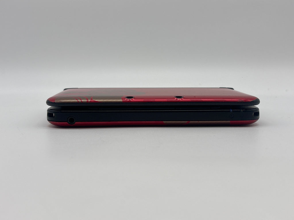 Nintendo 3DS XL Limited Edition Super Mario Bros 2 w/ Charger