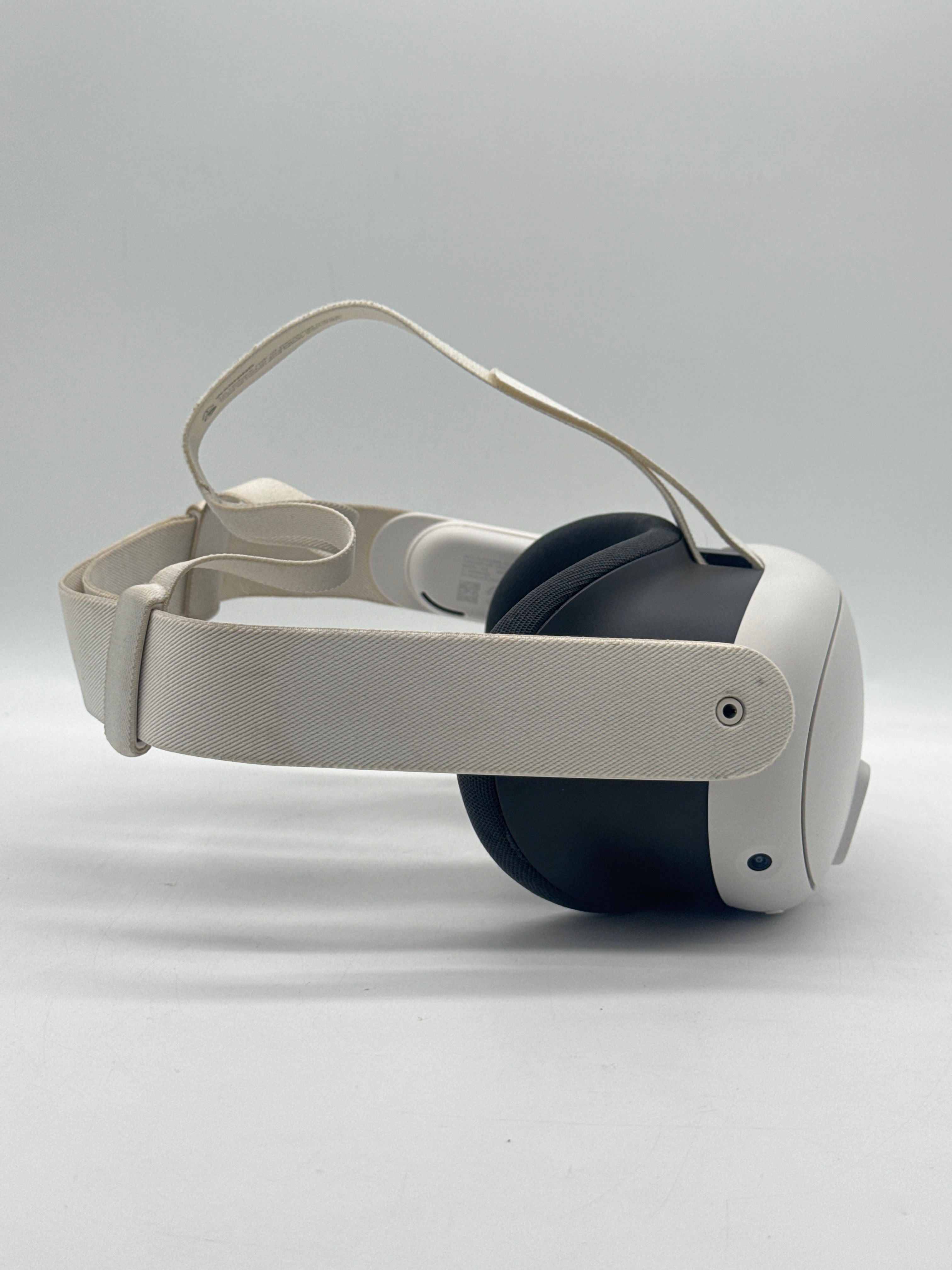 Meta Quest 3 512GB S3A VR Headset - White