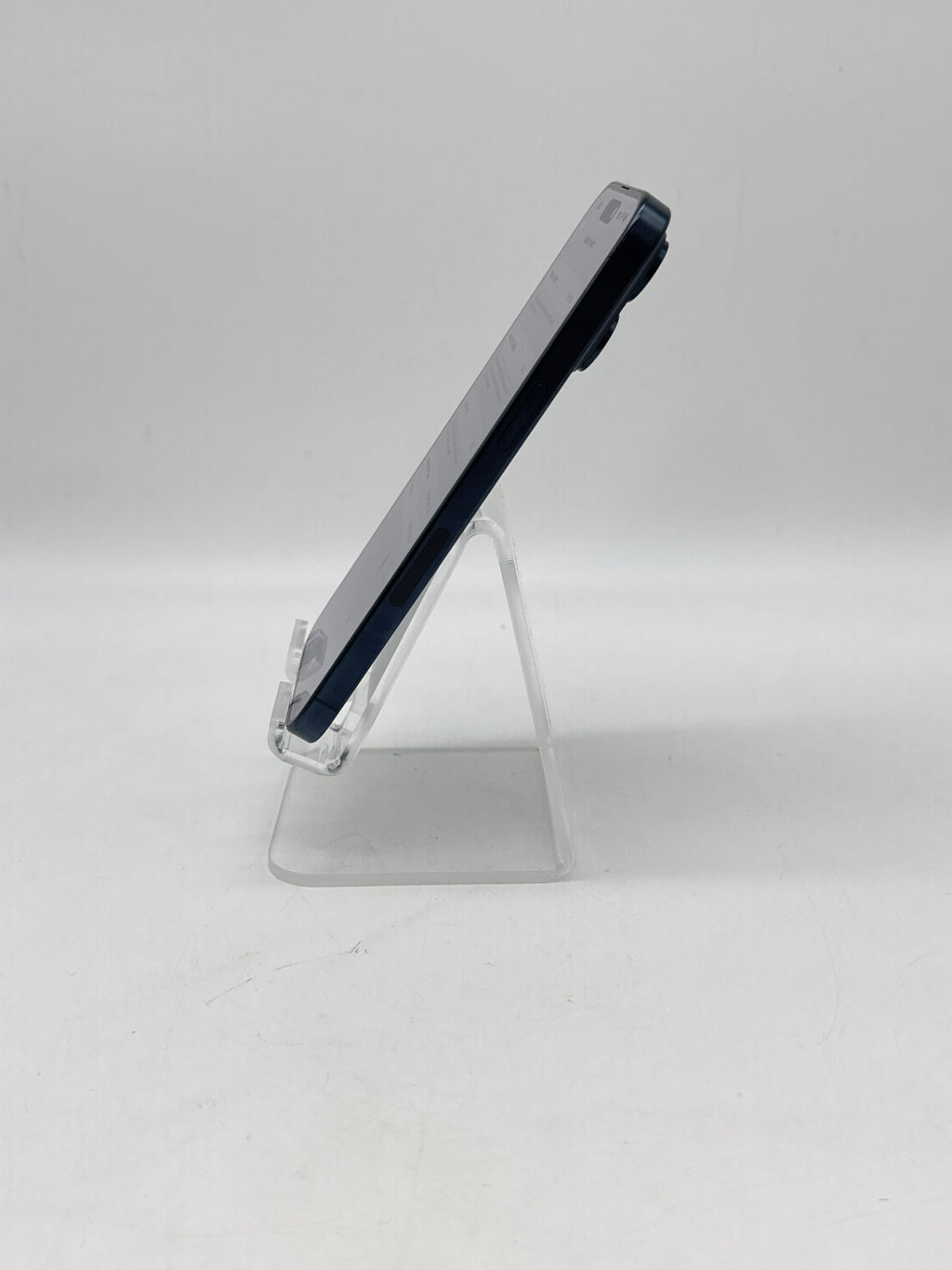 Apple iPhone 15 Pro Max 1TB Factory Unlocked Blue Titanium - Used with Box
