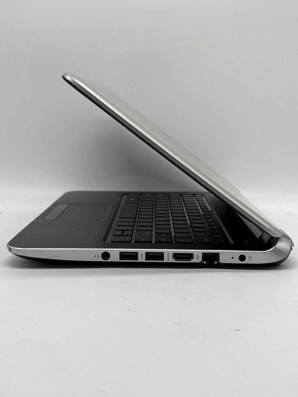 HP Pavilion 11" AMD A4-1250 4GB RAM 500GB HDD Touchscreen Gray - Used