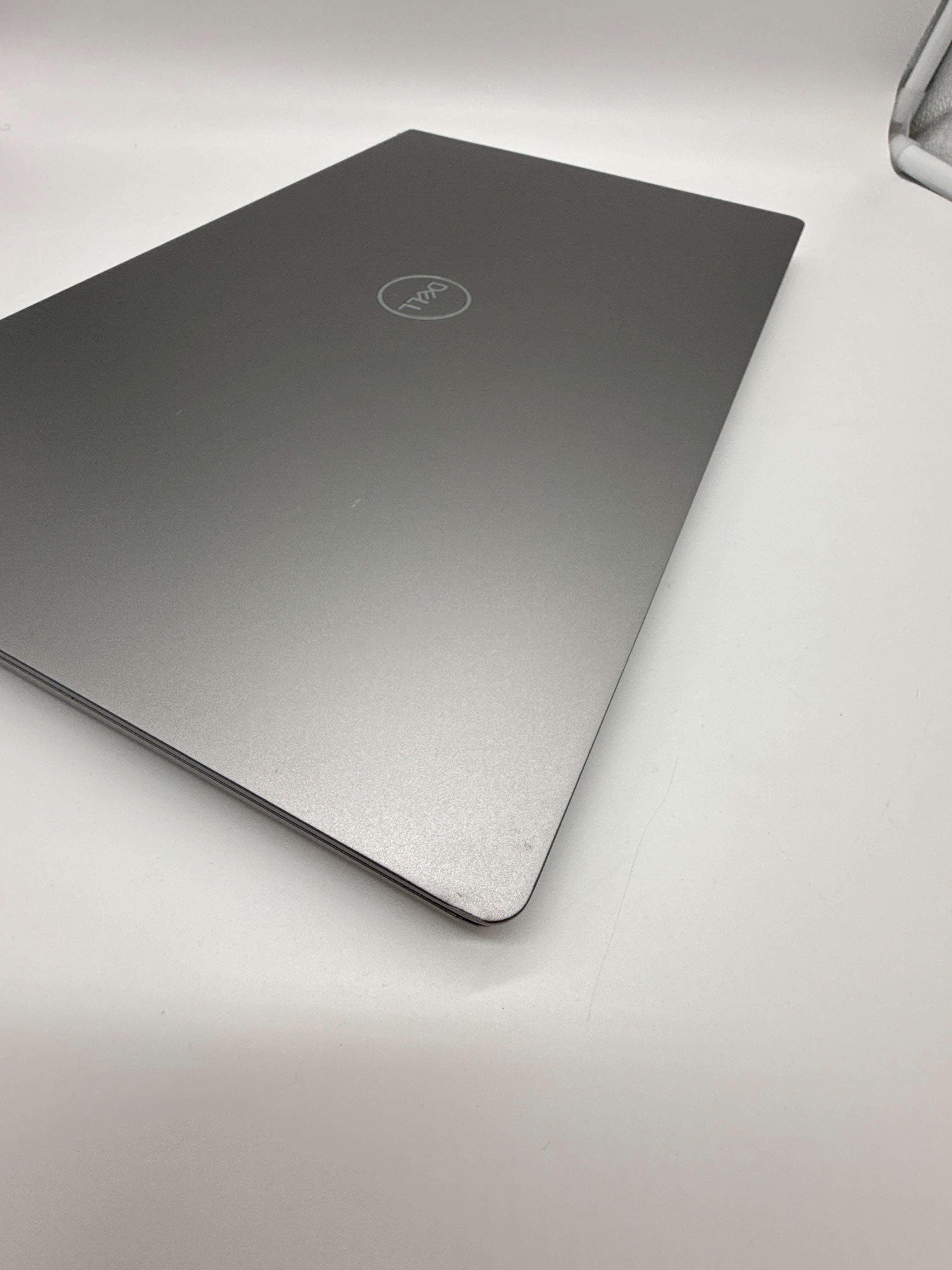 Dell Vostro 15 3530 i7-1355U 16GB RAM 1TB SSD