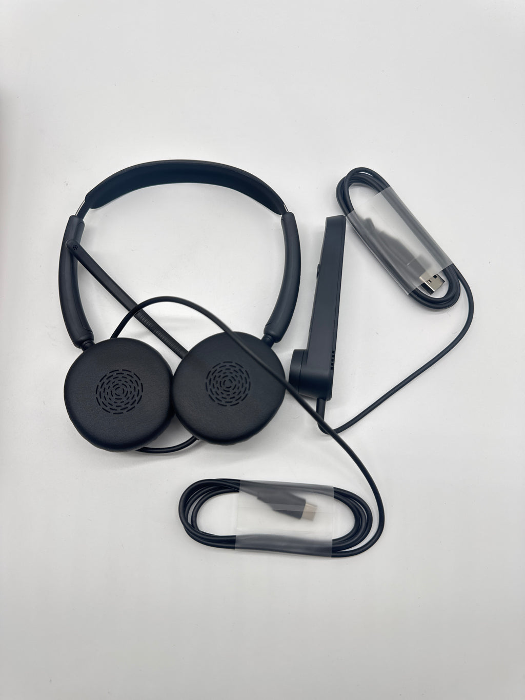 Jabra Engage 50 II USB-C/A Stereo Headset Busylight Black - Open Box