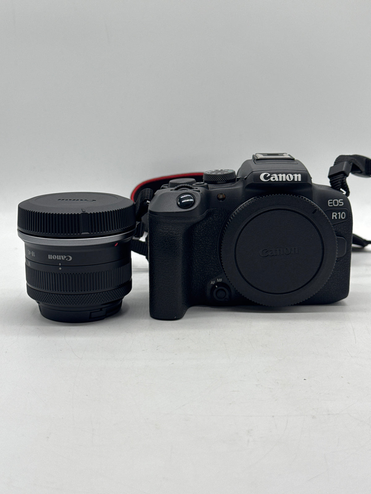 Canon EOS R10 Mirrorless Camera w/ RF-S 18-45mm Lens Black - Used