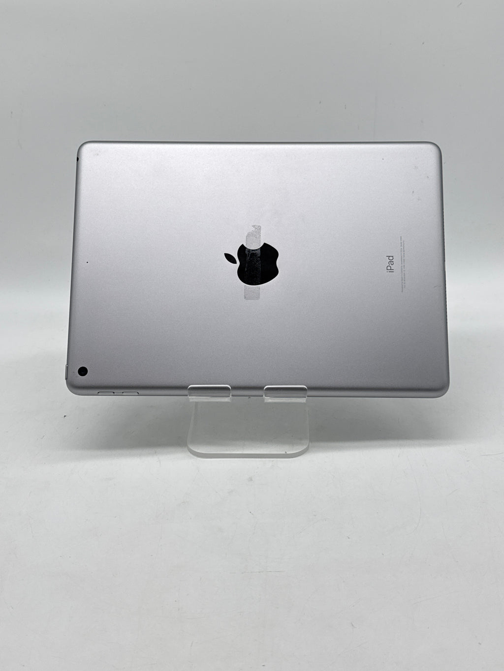 Apple iPad 6th Gen 9.7" A1893 32GB Wi-Fi - Remotely Managed