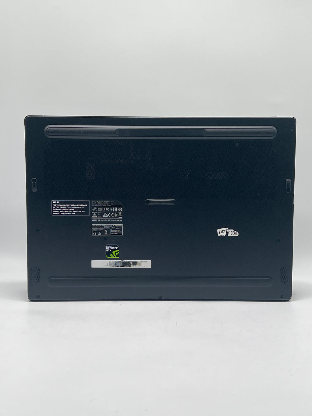 MSI GS65 Stealth Thin 8RE 15.6" Core i7-8750H 16GB RAM 256GB SSD - Used