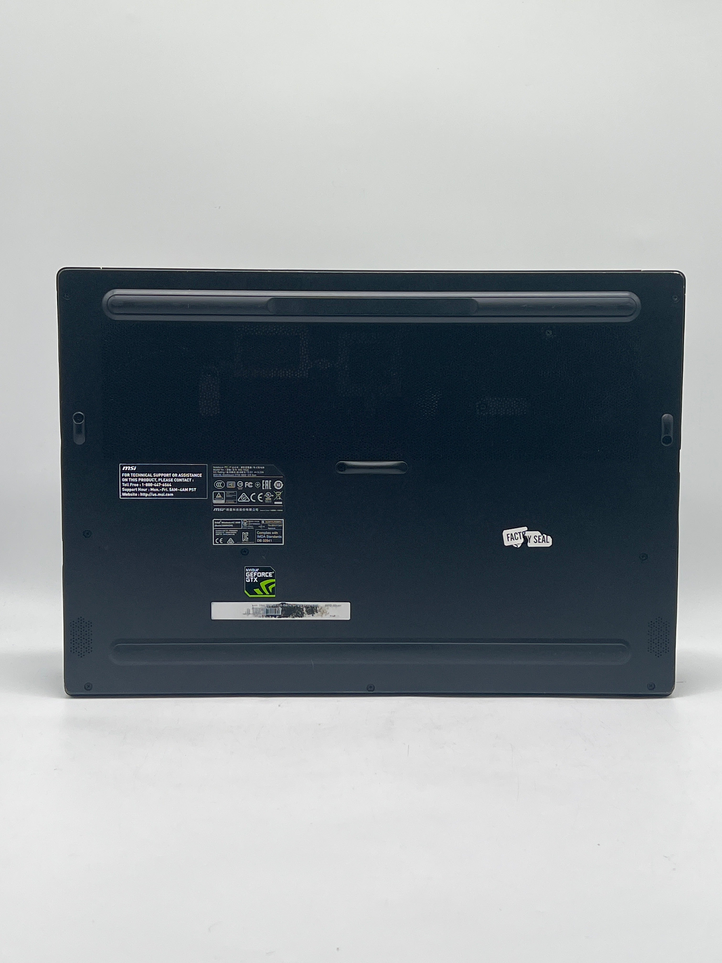 MSI GS65 Stealth Thin 8RE 15.6" Core i7-8750H 16GB RAM 256GB SSD - Used