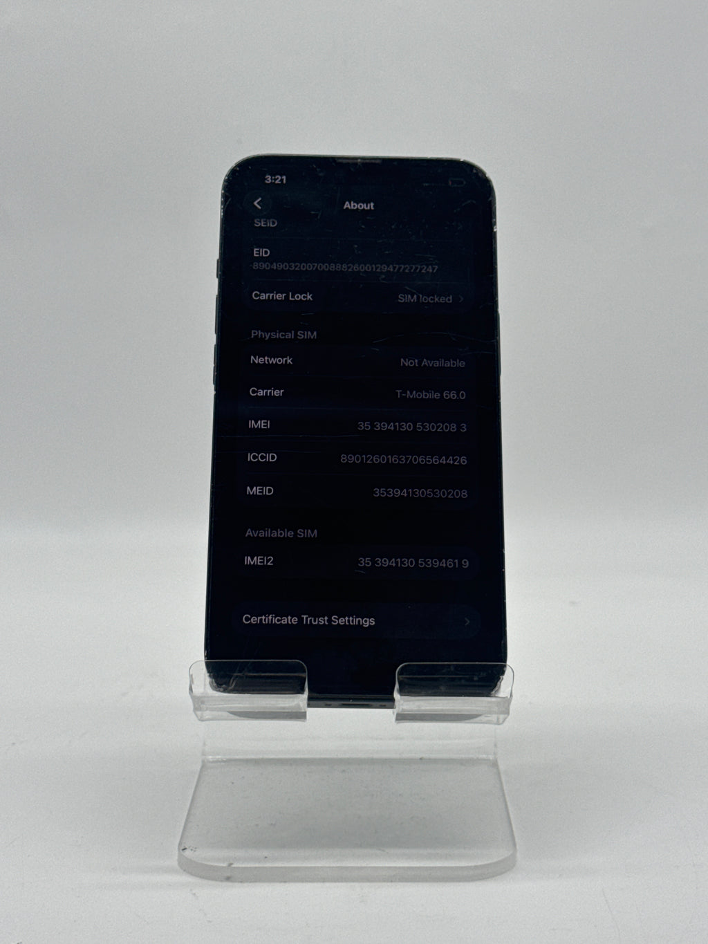 Apple iPhone 13 128GB Midnight Compatible with T-Mobile Cracked Screen Read
