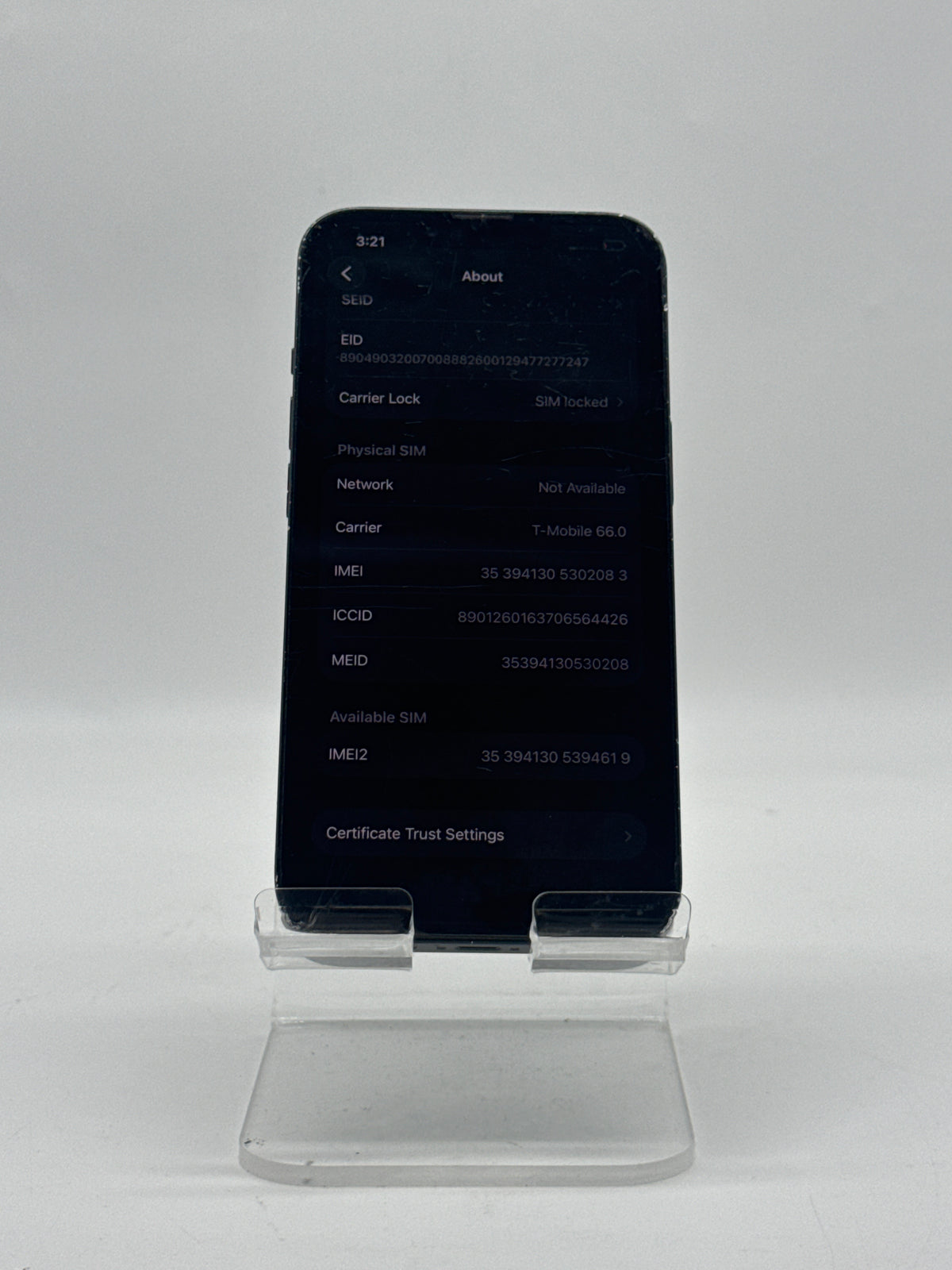 Apple iPhone 13 128GB Midnight Compatible with T-Mobile Cracked Screen Read