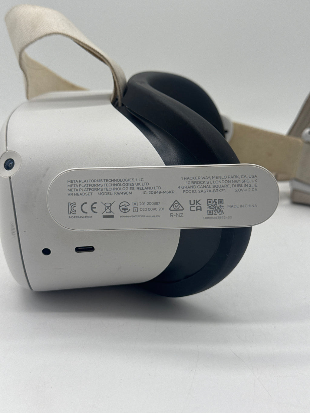 Meta Oculus Quest 2 KW49CM 128GB - For Parts