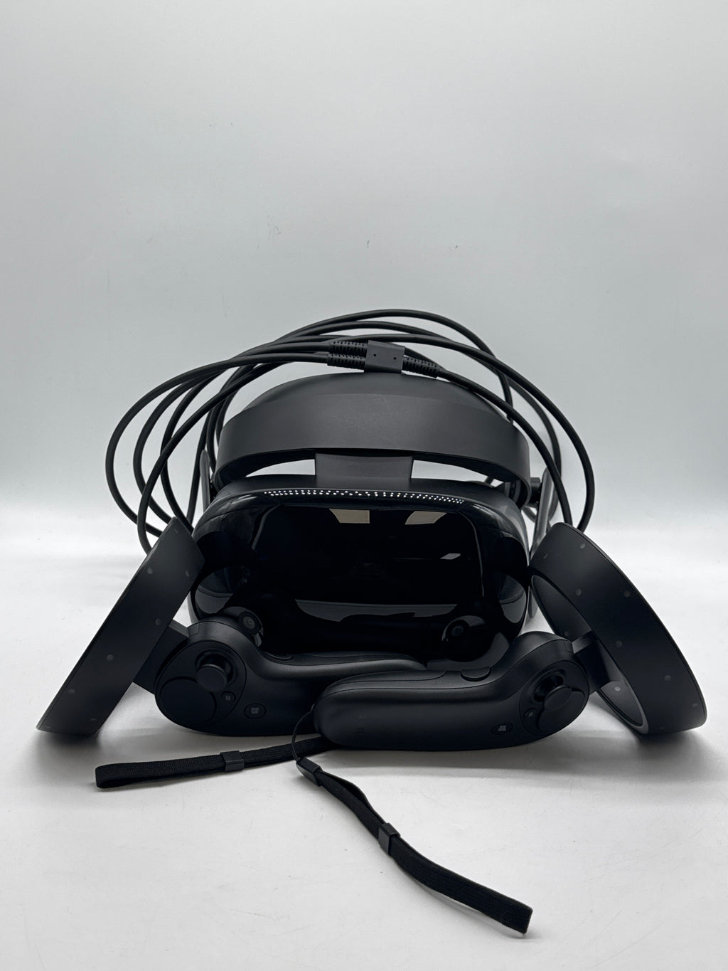 Samsung HMD Odyssey+ XE800ZBA-HC1US Windows Mixed Reality VR Headset - Used