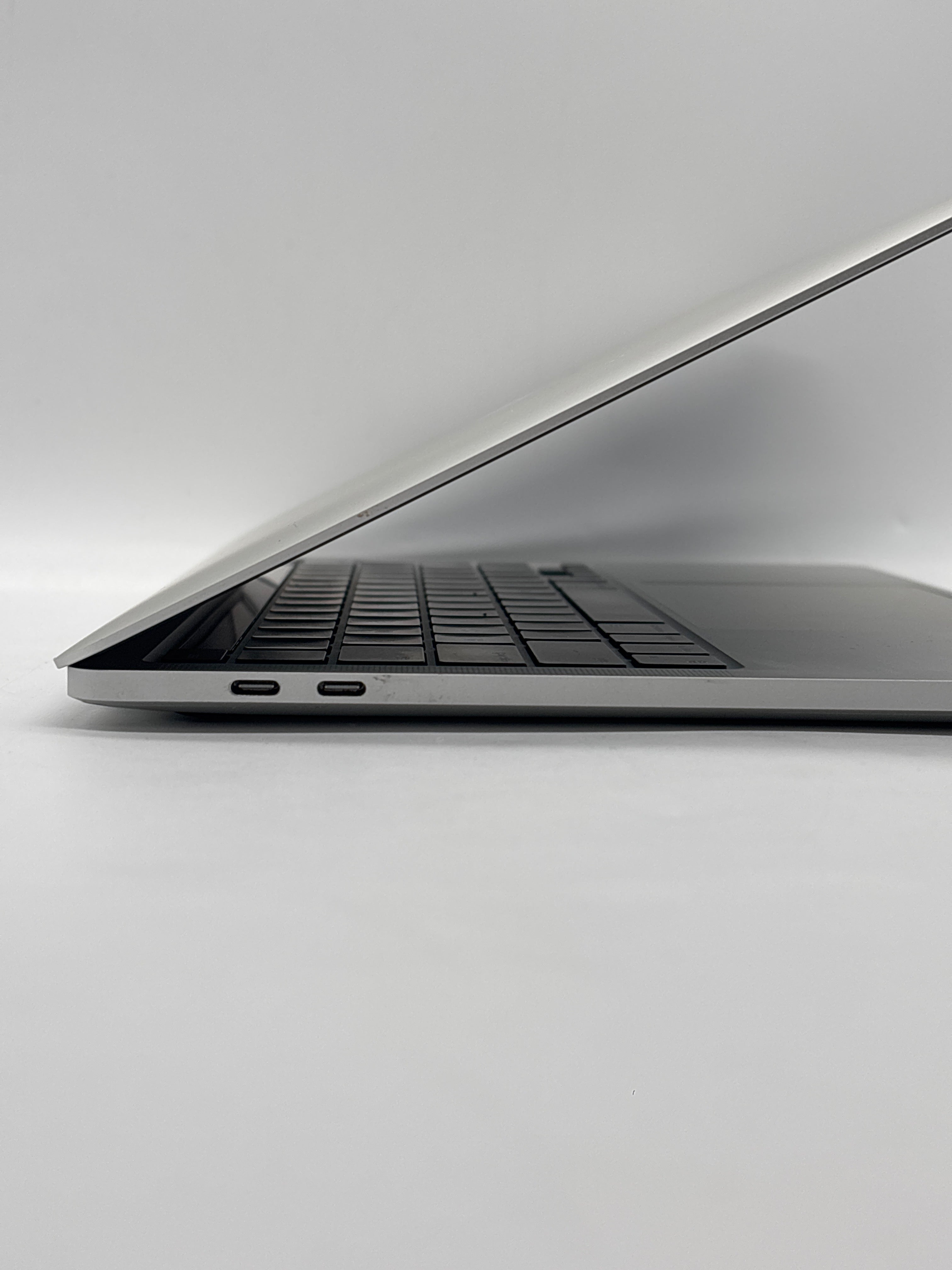 Apple MacBook Pro 13" A2338 M1 8GB RAM 256GB SSD