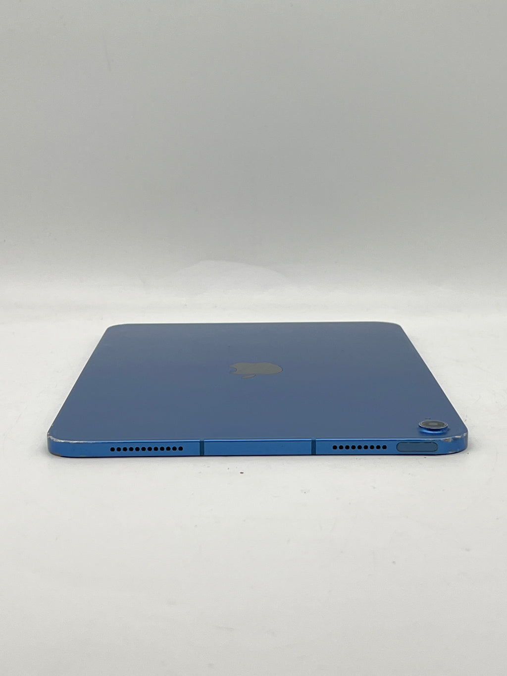 Apple iPad A16 11" 128GB Wi-Fi + Cellular Unlocked - For Parts