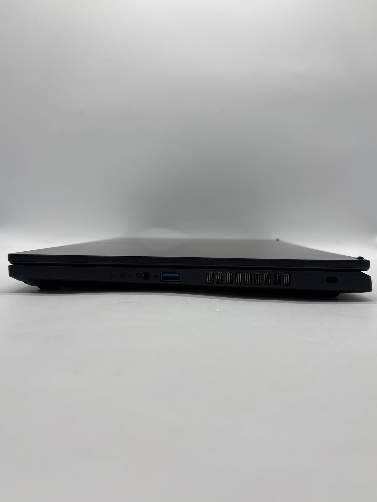 Acer N23Q22 15.6" Core 5 210H 16GB RAM 512GB SSD RTX 4050 Black - New (No Box)