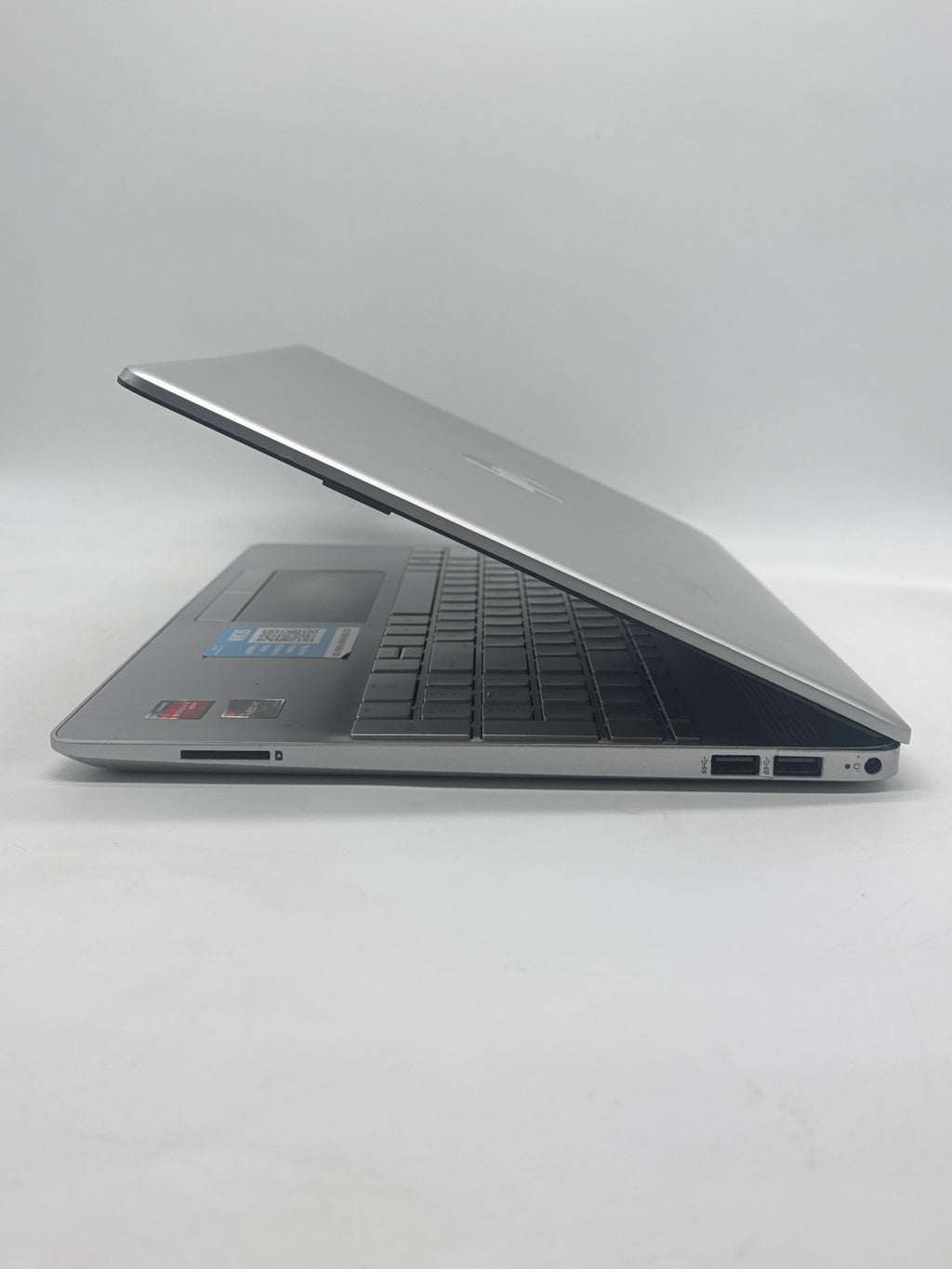 HP 15-GW00230D Ryzen 3 3250U 8GB RAM 1TB HDD - Bad HDD