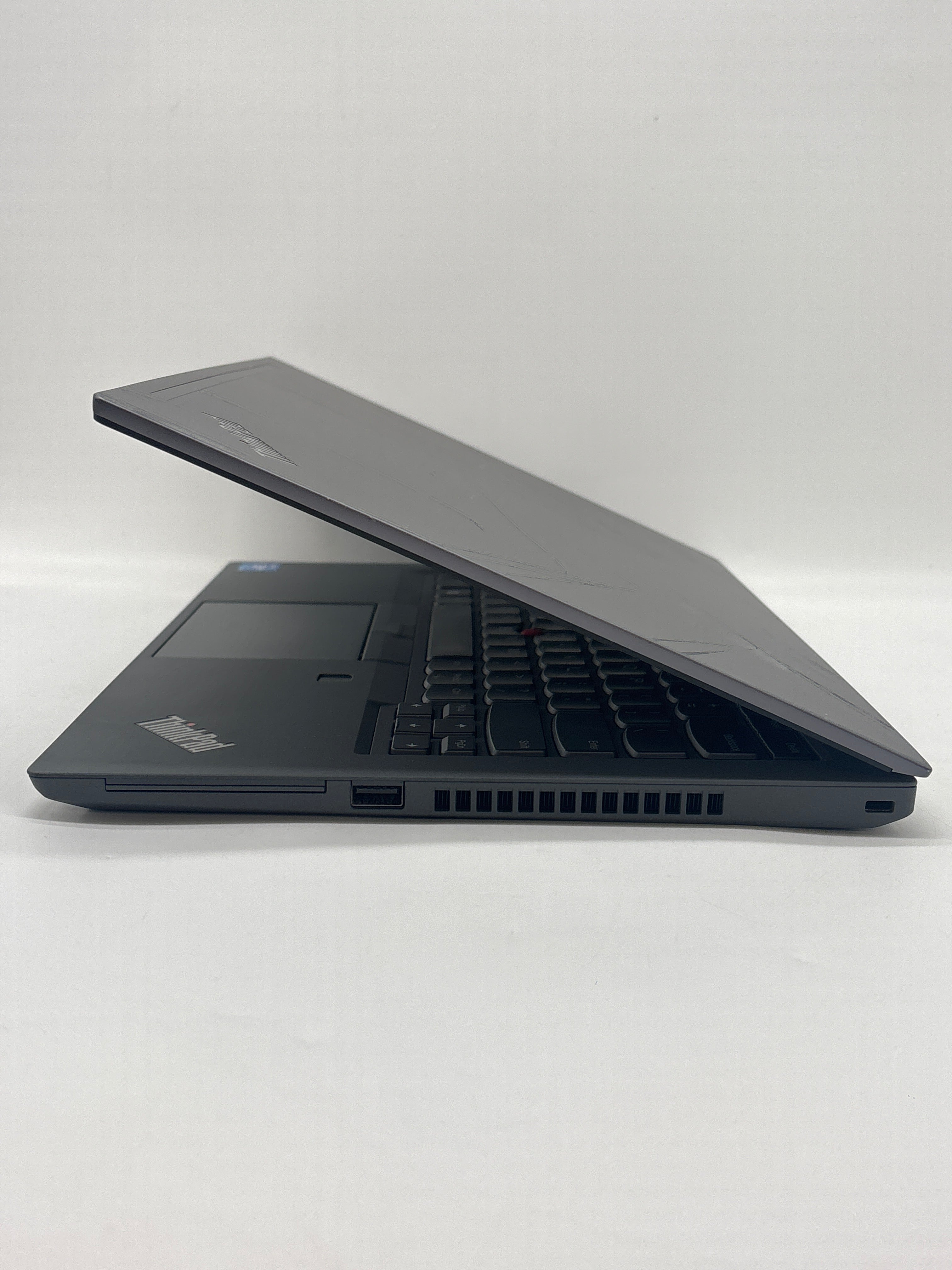 Lenovo ThinkPad T14 Gen 2 14" Core i5-1145G7 16GB RAM 256GB SSD - For Parts