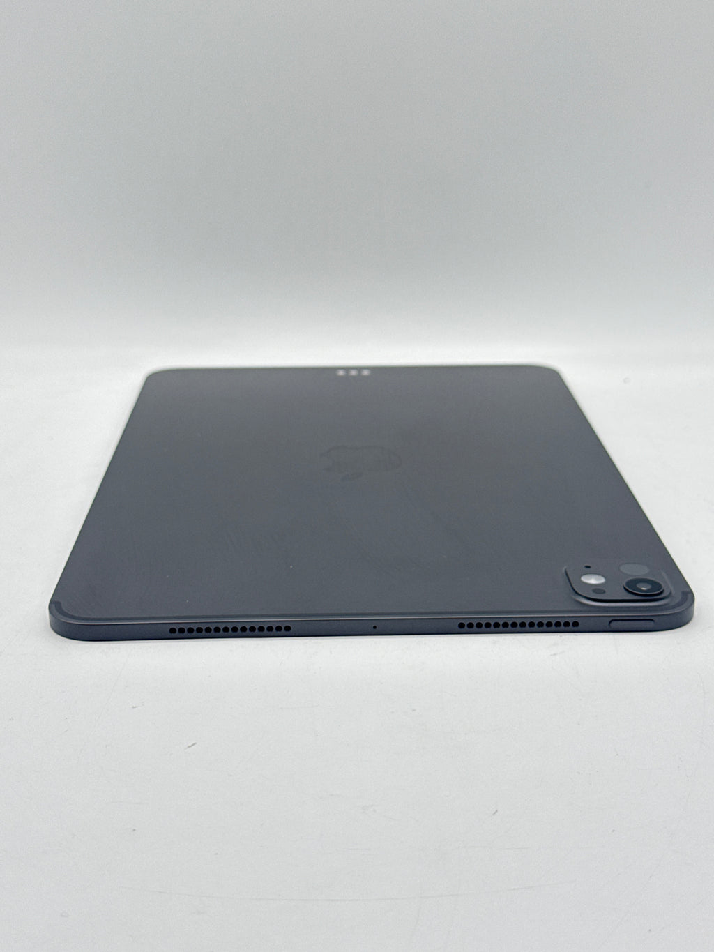 Apple iPad Pro 11" M5 512GB Wi-Fi Only - Used With Box