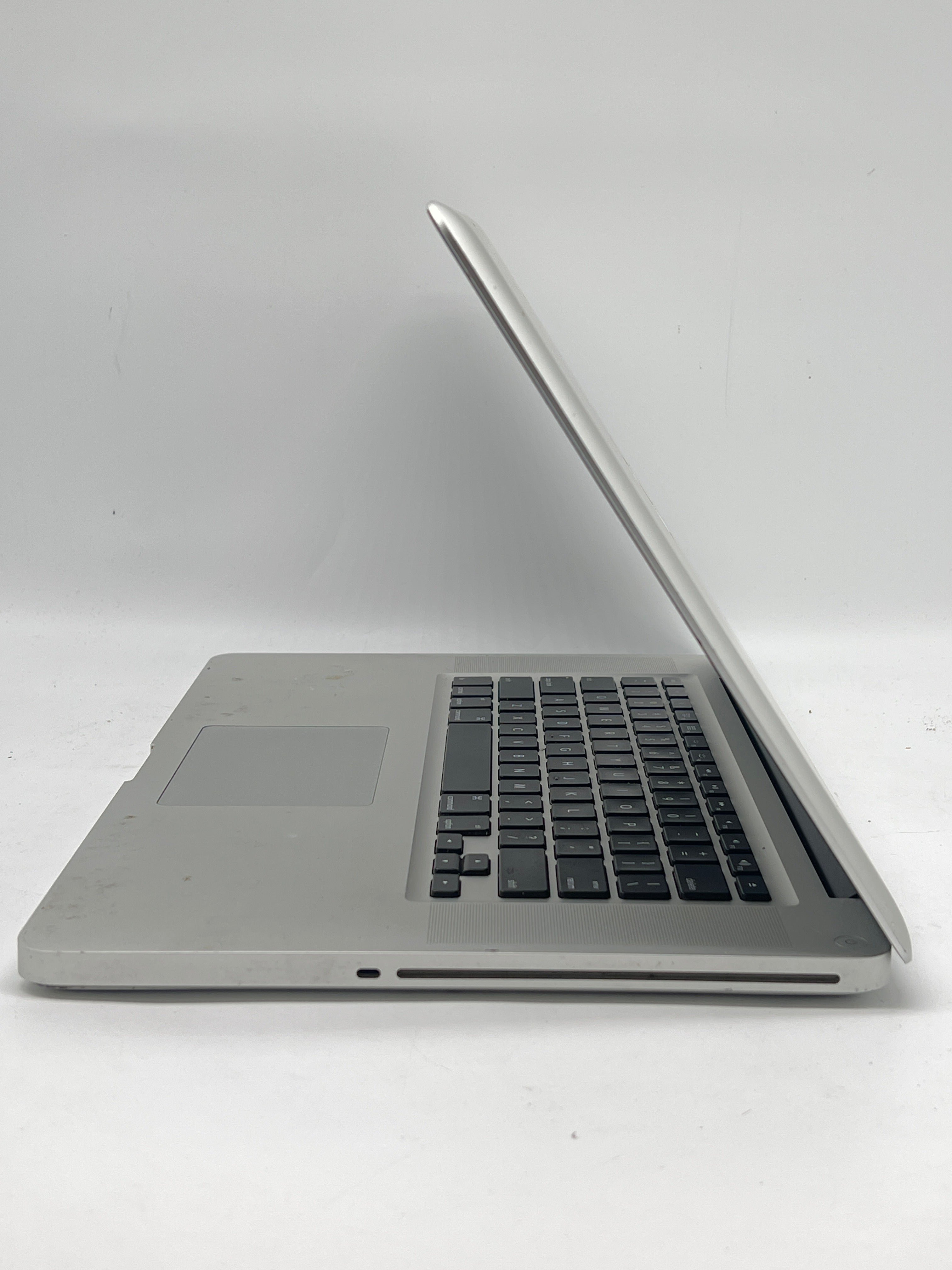 Apple MacBook Pro 15" 2012 Intel Core i7 4GB RAM 500GB HDD - For Parts (Read)